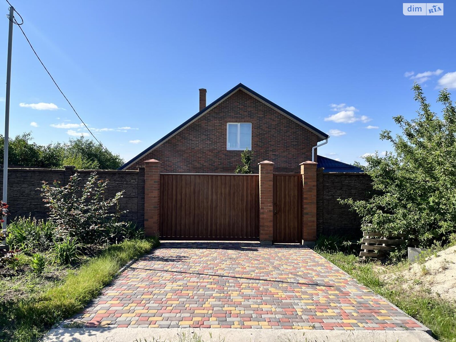 двоповерховий будинок, 160 кв. м, кирпич. Продаж у Бабурці фото 1