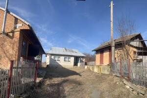 одноэтажный дом с гаражом, 58.9 кв. м, глинобитный. Продажа в Бахматовцах фото 2