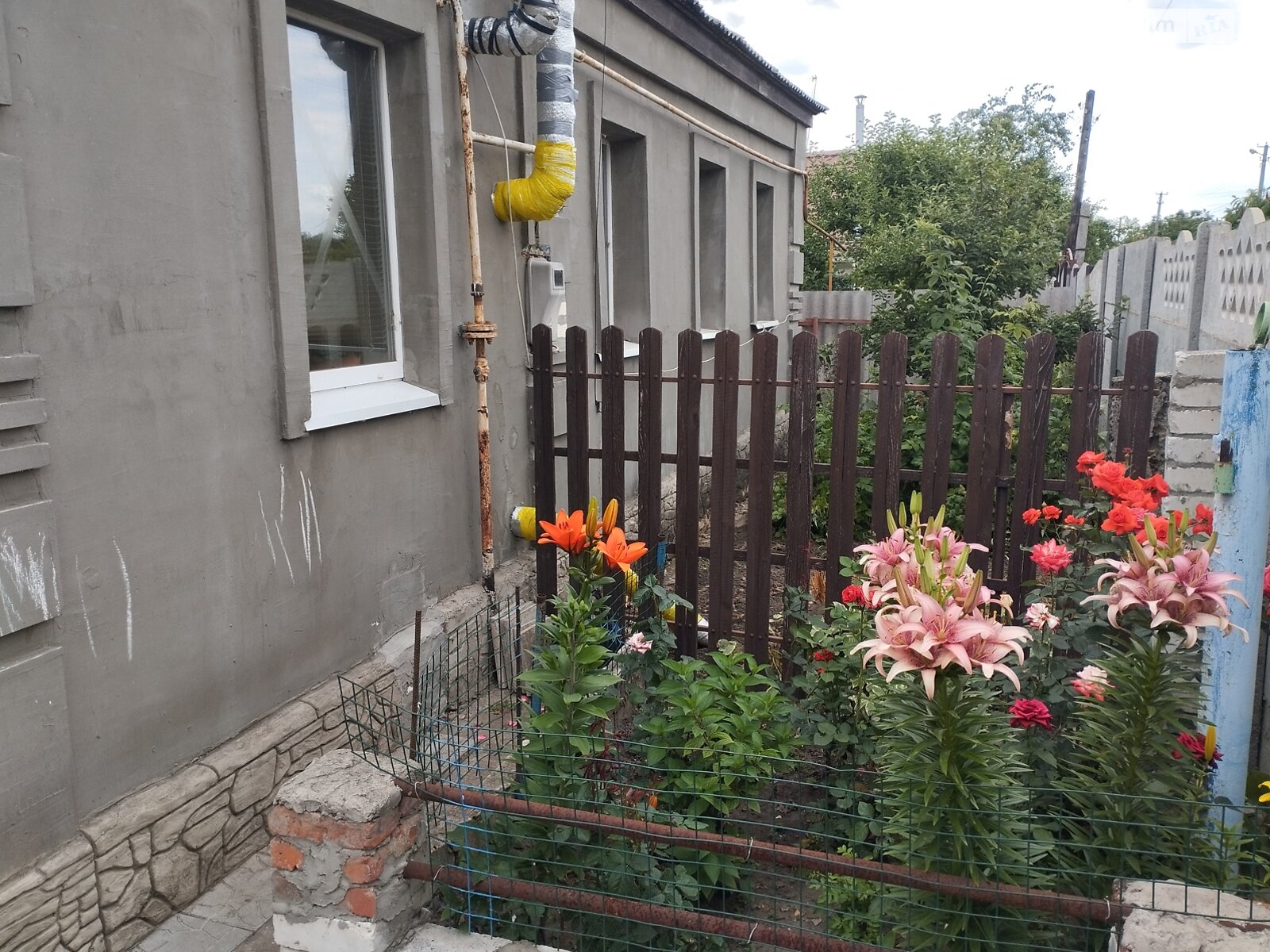 одноэтажный дом с гаражом, 70 кв. м, кирпич. Продажа в Балаклее район Балаклея фото 1 одноэтажный дом с гаражом, 70 кв. м, кирпич. Продажа в Балаклее район Балаклея фото 1
