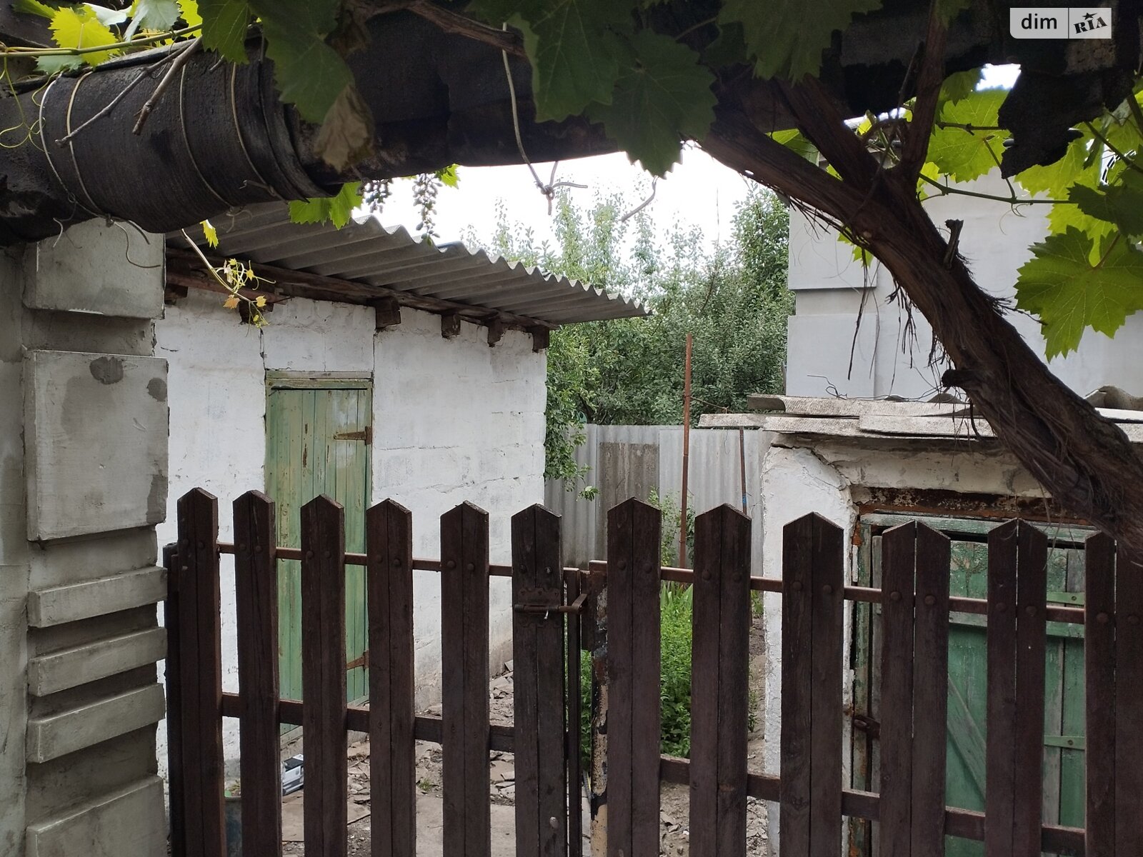 одноэтажный дом с гаражом, 70 кв. м, кирпич. Продажа в Балаклее район Балаклея фото 1 одноэтажный дом с гаражом, 70 кв. м, кирпич. Продажа в Балаклее район Балаклея фото 1