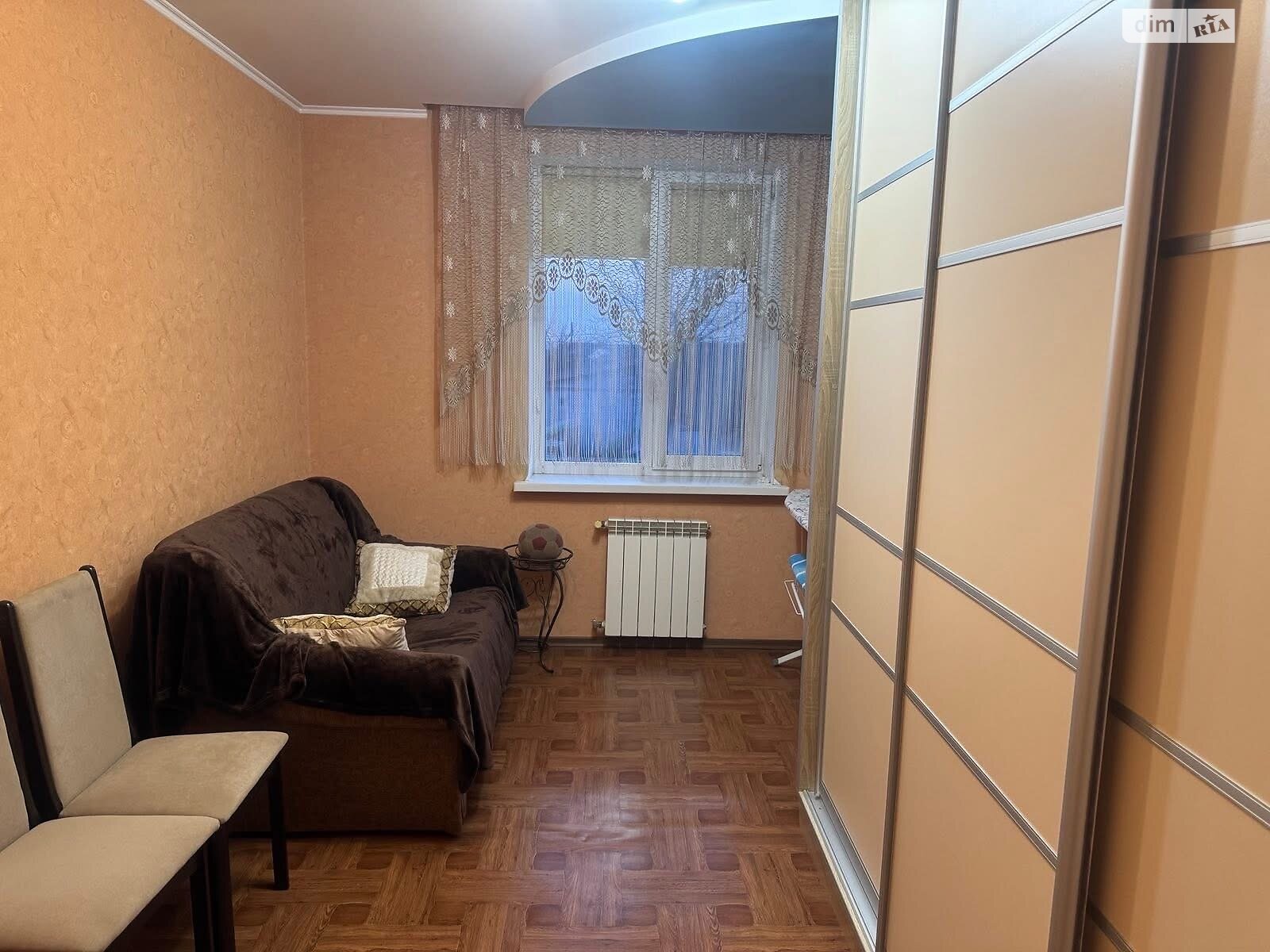 двоповерховий будинок з гаражем, 130 кв. м, цегла. Продаж у Барі фото 1 двоповерховий будинок з гаражем, 130 кв. м, цегла. Продаж у Барі фото 1