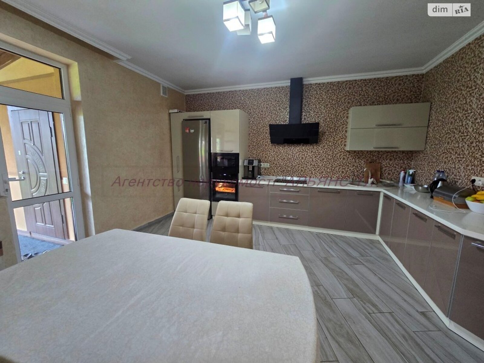 одноэтажный дом с отоплением, 152.3 кв. м, газобетон. Продажа в Баранинцах фото 1 одноэтажный дом с отоплением, 152.3 кв. м, газобетон. Продажа в Баранинцах фото 1