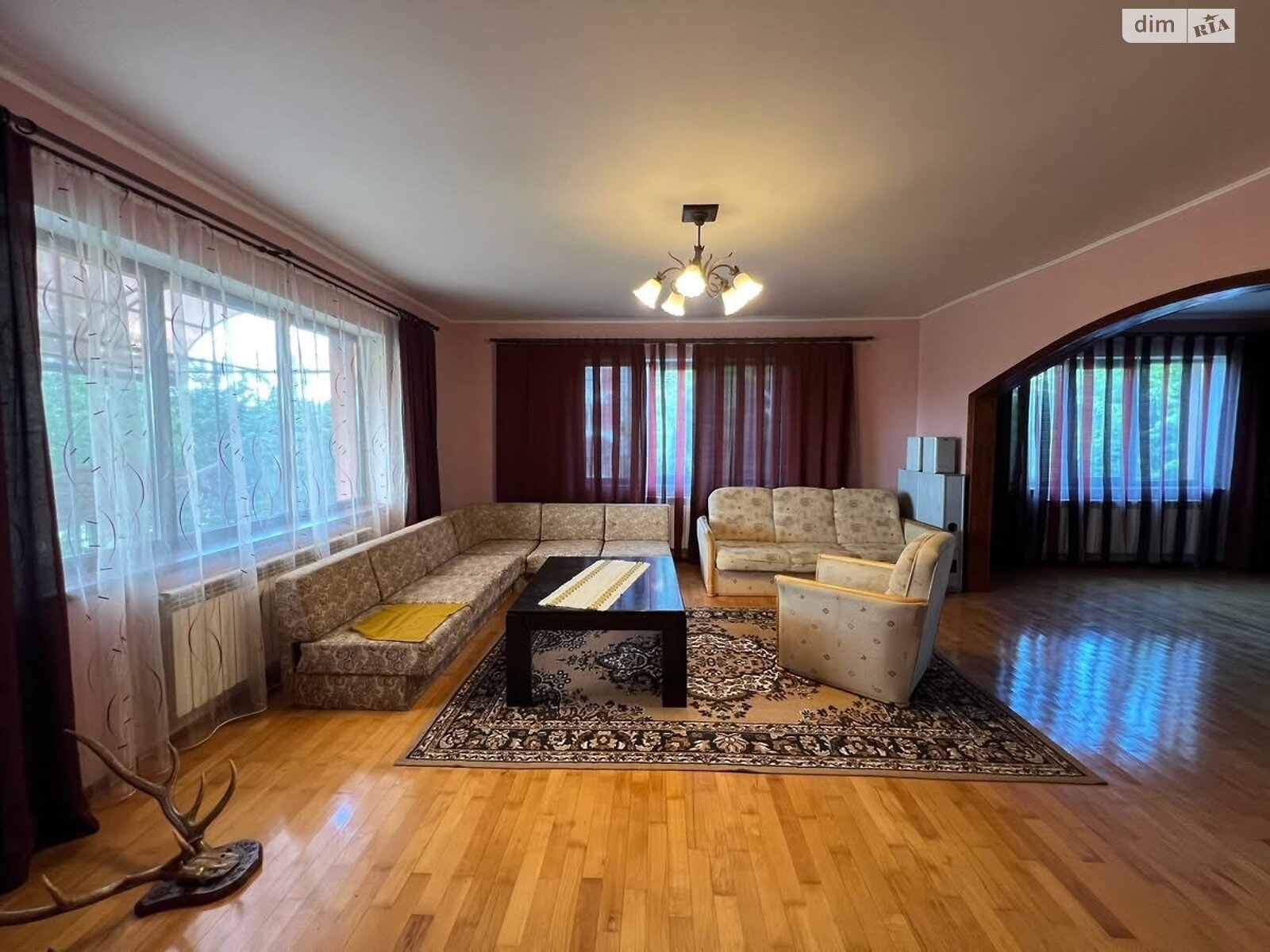 двухэтажный дом с гаражом, 294 кв. м, кирпич. Продажа в Баранинцах фото 1 двухэтажный дом с гаражом, 294 кв. м, кирпич. Продажа в Баранинцах фото 1