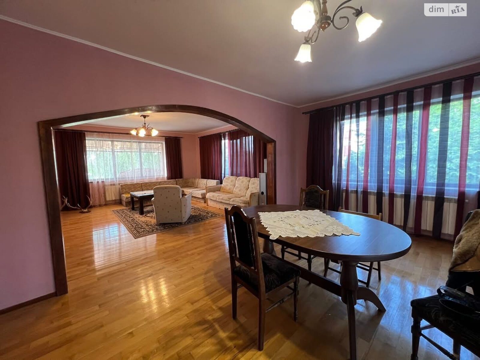 двухэтажный дом с гаражом, 294 кв. м, кирпич. Продажа в Баранинцах фото 1 двухэтажный дом с гаражом, 294 кв. м, кирпич. Продажа в Баранинцах фото 1