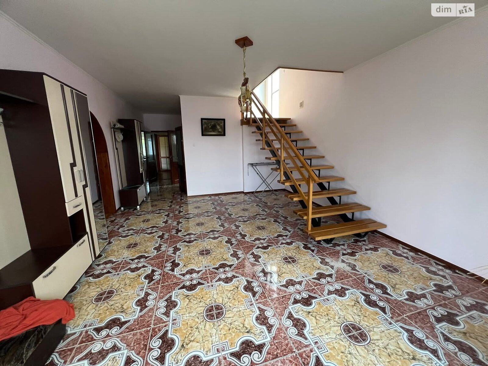 двухэтажный дом с гаражом, 294 кв. м, кирпич. Продажа в Баранинцах фото 1 двухэтажный дом с гаражом, 294 кв. м, кирпич. Продажа в Баранинцах фото 1