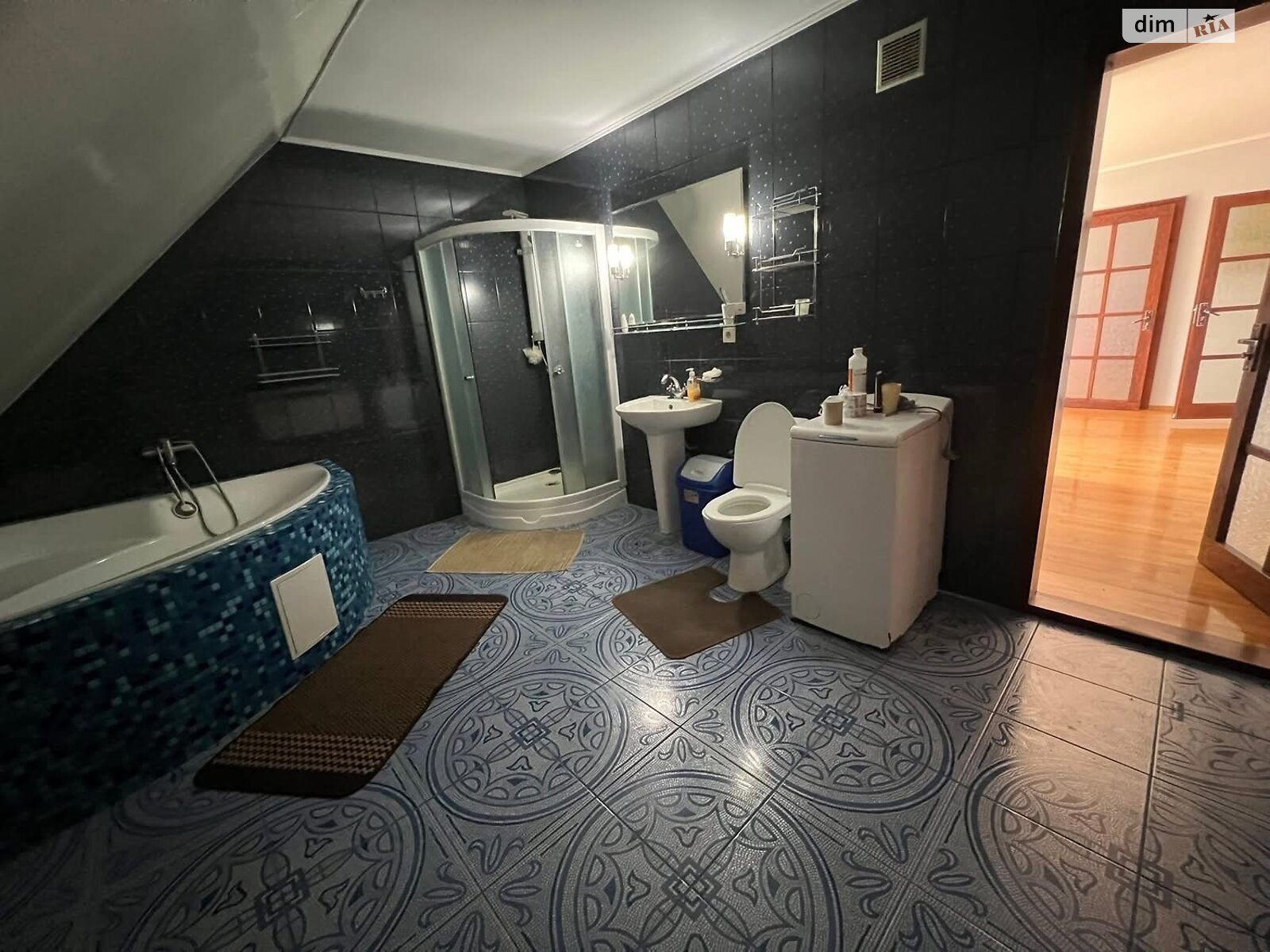 двухэтажный дом с гаражом, 294 кв. м, кирпич. Продажа в Баранинцах фото 1 двухэтажный дом с гаражом, 294 кв. м, кирпич. Продажа в Баранинцах фото 1