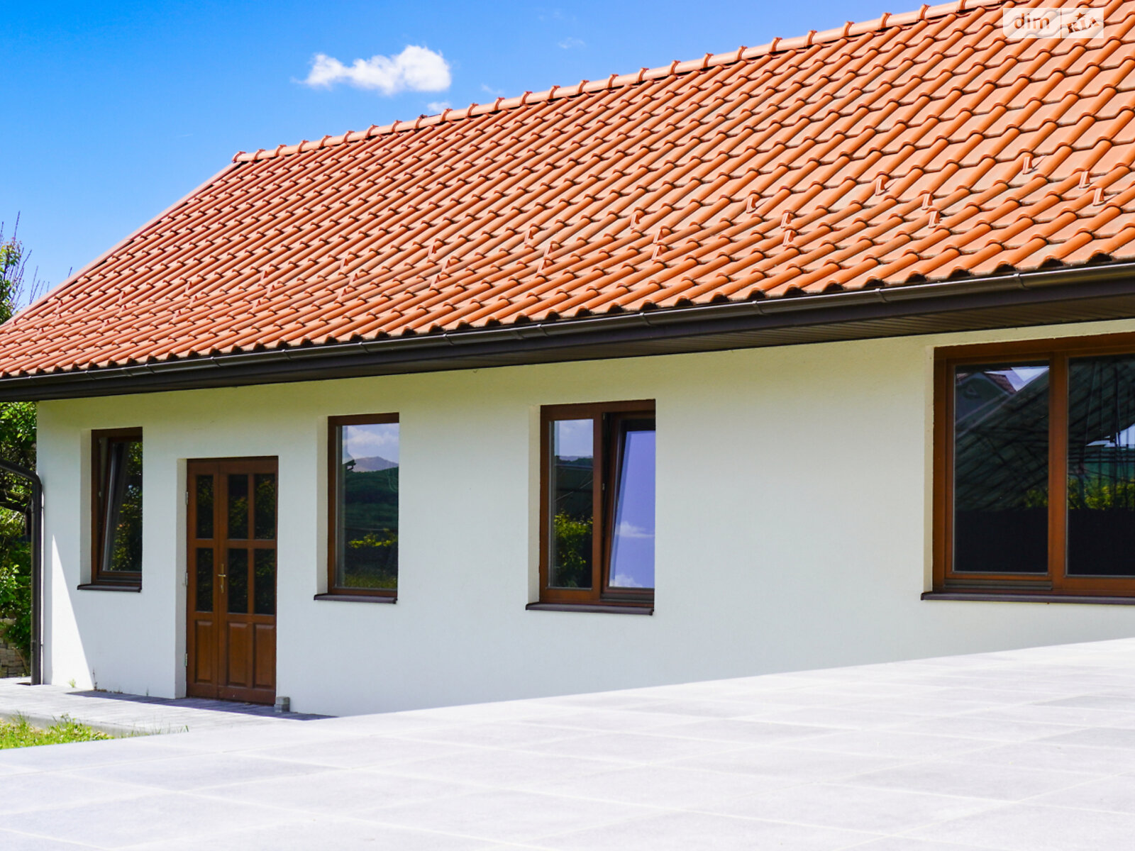 триповерховий будинок з гаражем, 311 кв. м, цегла. Продаж у Баранинці фото 1 триповерховий будинок з гаражем, 311 кв. м, цегла. Продаж у Баранинці фото 1