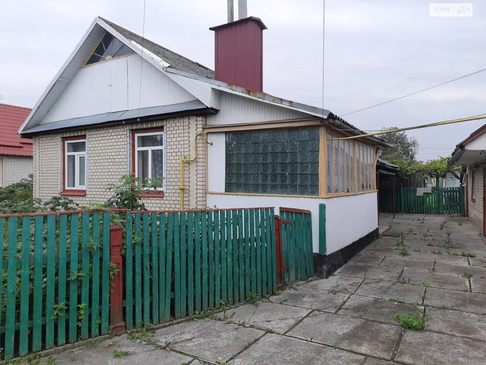 одноэтажный дом с гаражом, 70 кв. м, кирпич. Продажа в Барановке фото 1