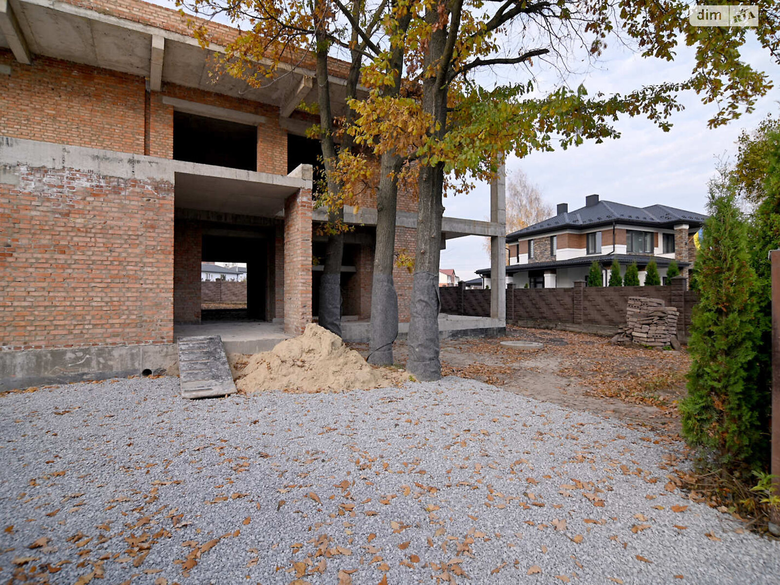 двухэтажный дом с гаражом, 300 кв. м, кирпич. Продажа в Бармаках фото 1 двухэтажный дом с гаражом, 300 кв. м, кирпич. Продажа в Бармаках фото 1