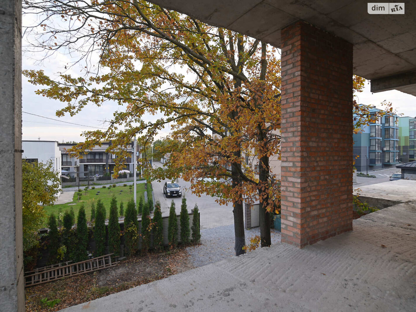 двухэтажный дом с гаражом, 300 кв. м, кирпич. Продажа в Бармаках фото 1 двухэтажный дом с гаражом, 300 кв. м, кирпич. Продажа в Бармаках фото 1