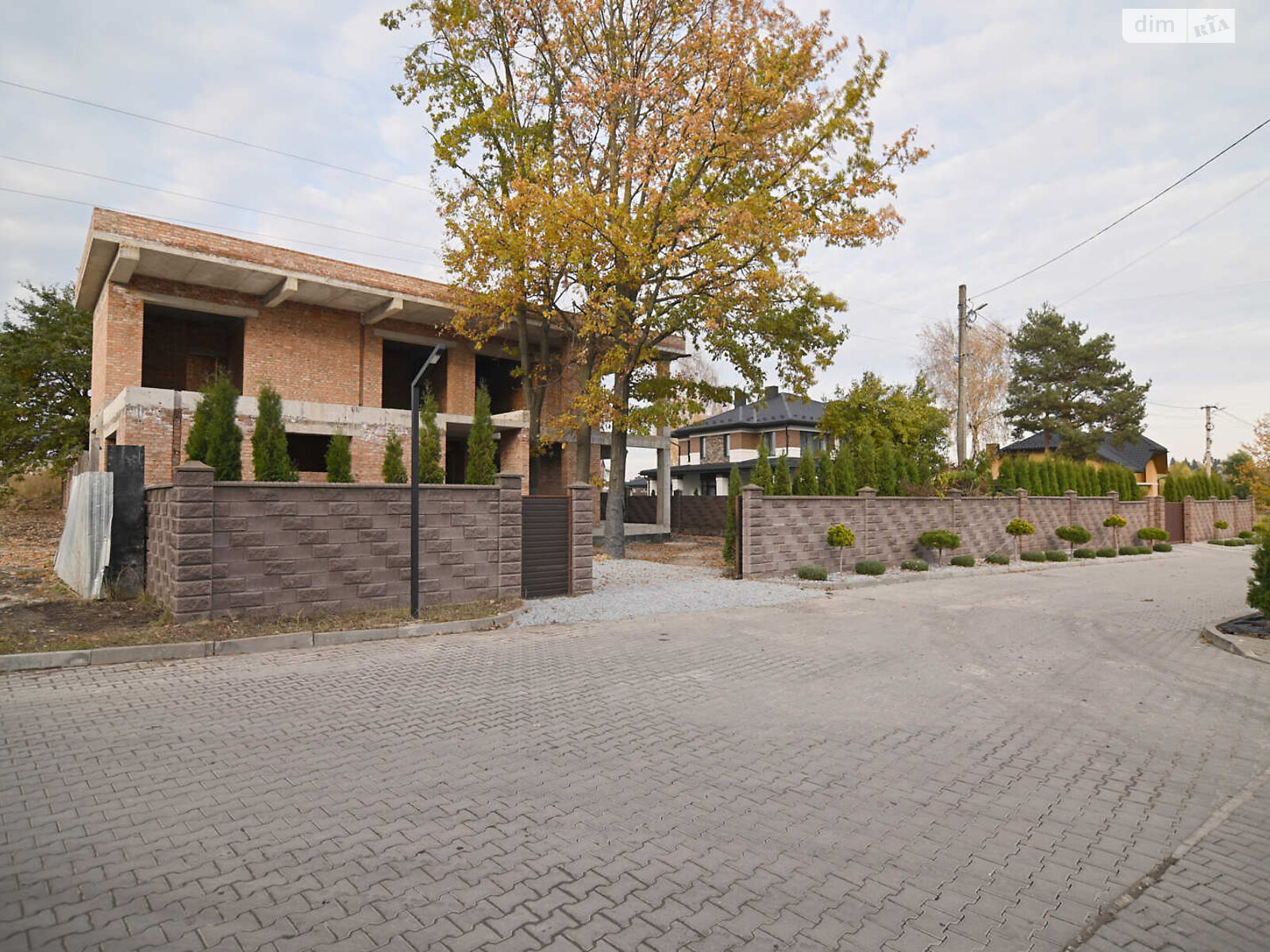 двухэтажный дом с гаражом, 300 кв. м, кирпич. Продажа в Бармаках фото 1 двухэтажный дом с гаражом, 300 кв. м, кирпич. Продажа в Бармаках фото 1