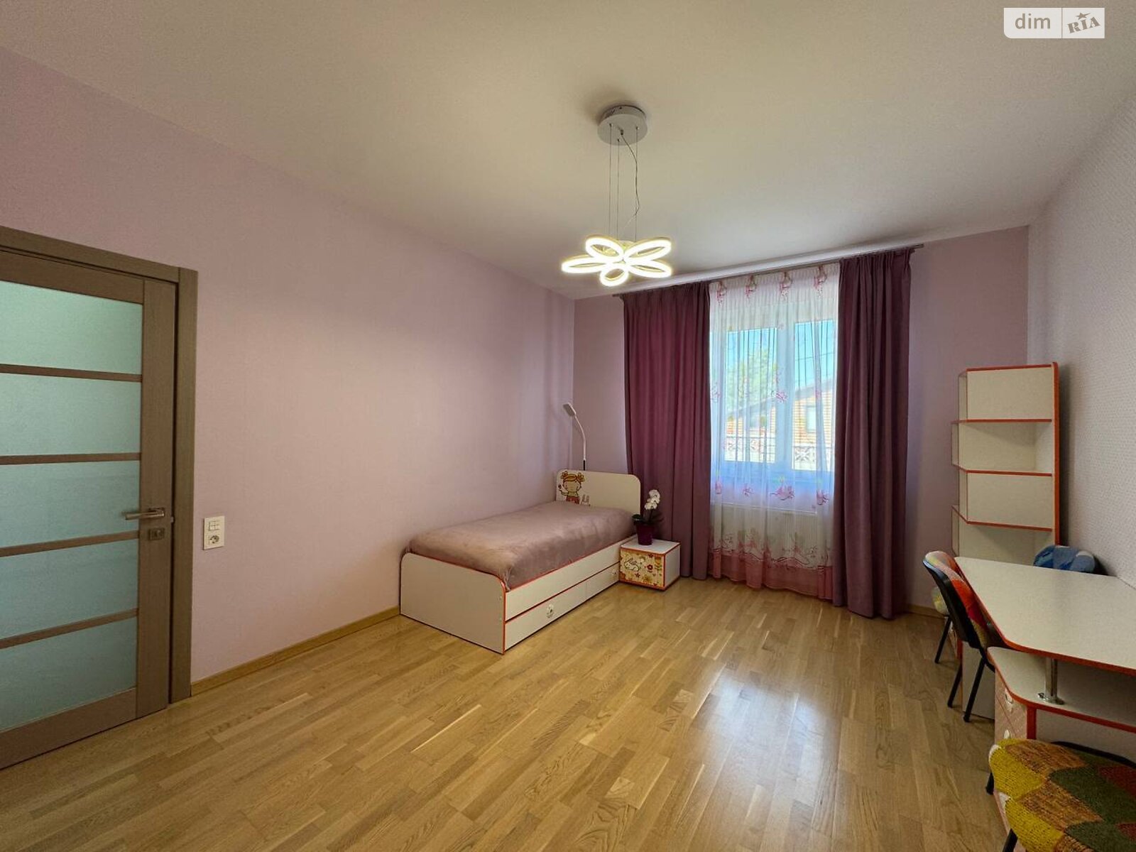 двоповерховий будинок, 210.7 кв. м, цегла. Продаж у Бармаки фото 1 двоповерховий будинок, 210.7 кв. м, цегла. Продаж у Бармаки фото 1