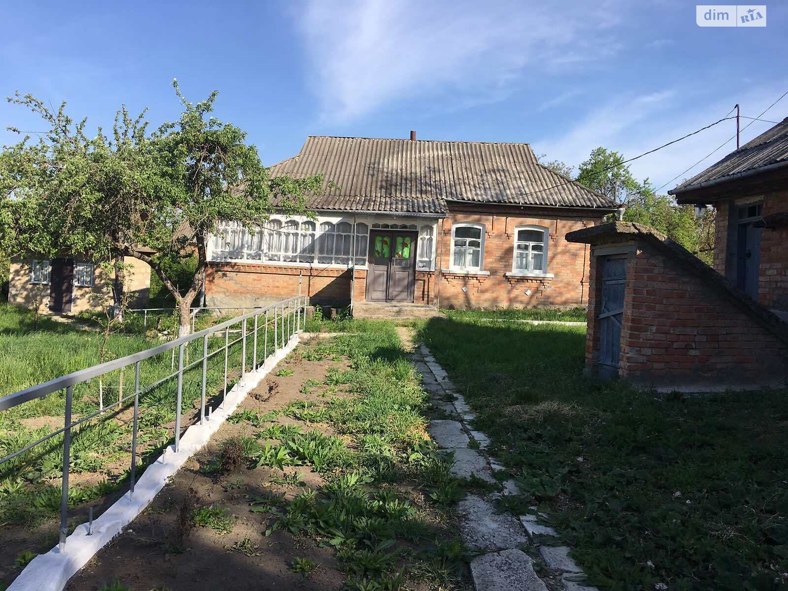 одноэтажный дом с верандой, 73.6 кв. м, кирпич. Продажа в Барсуках район Центр фото 1 одноэтажный дом с верандой, 73.6 кв. м, кирпич. Продажа в Барсуках район Центр фото 1