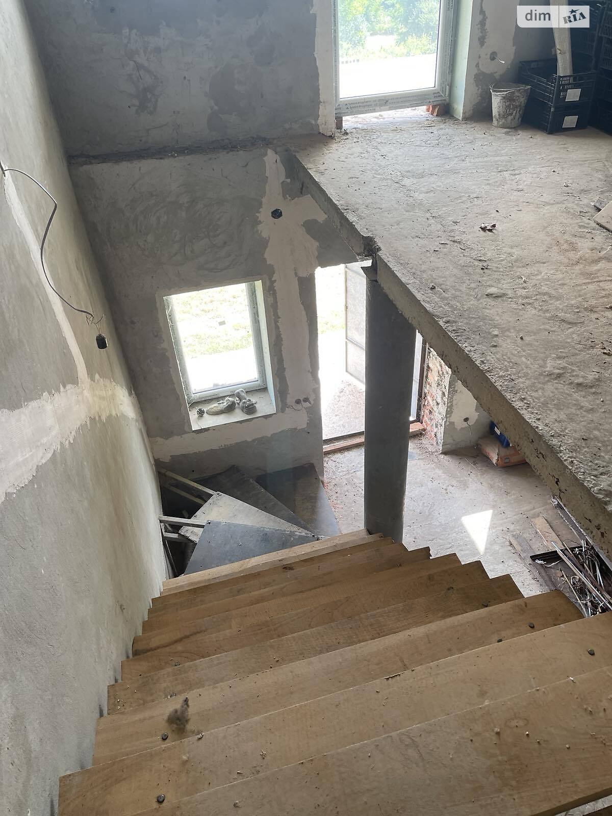 двоповерховий будинок з балконом, 250 кв. м, цегла. Продаж у Барвінку фото 1 двоповерховий будинок з балконом, 250 кв. м, цегла. Продаж у Барвінку фото 1