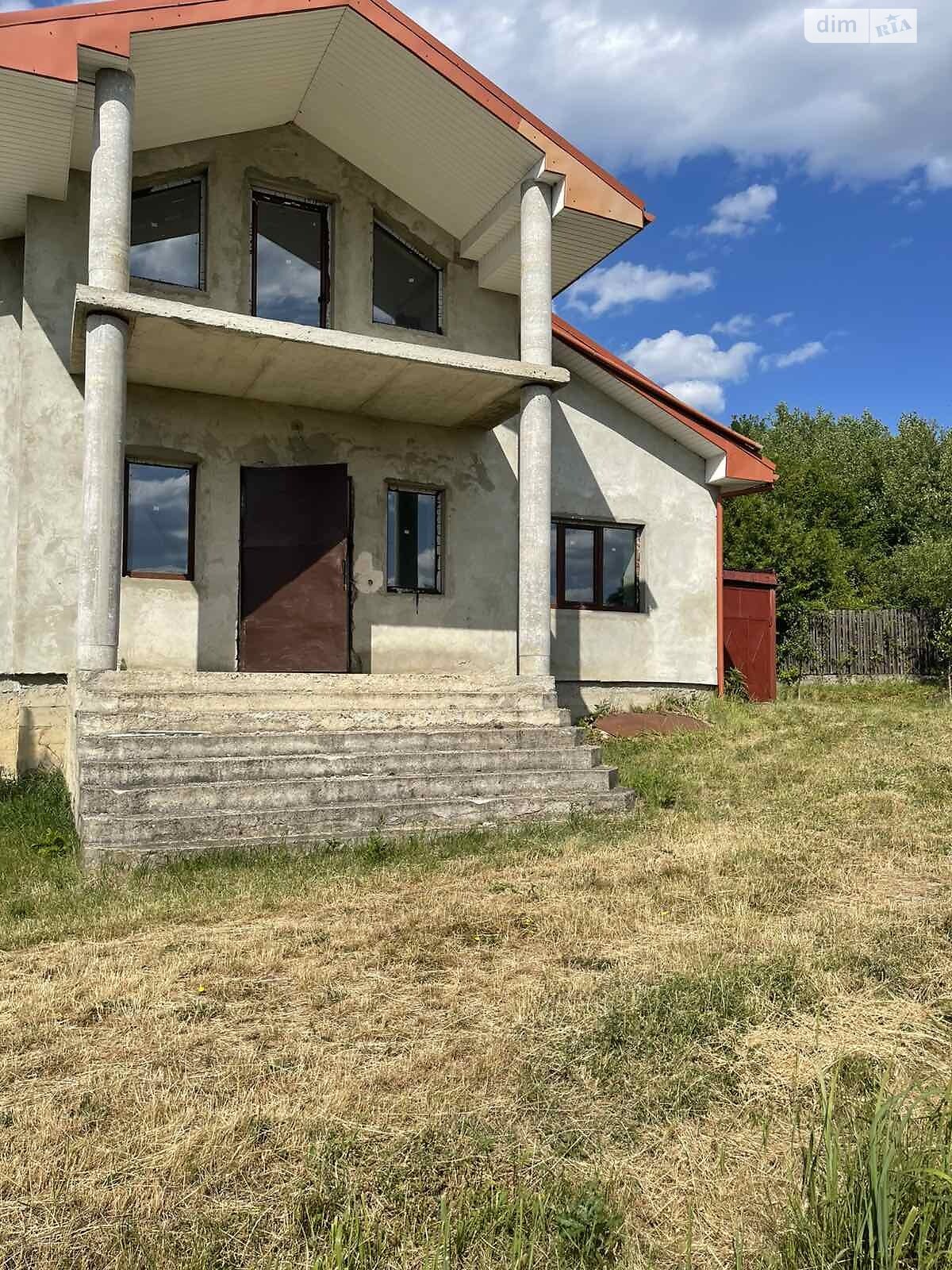 двухэтажный дом с балконом, 250 кв. м, кирпич. Продажа в Барвинке фото 1 двухэтажный дом с балконом, 250 кв. м, кирпич. Продажа в Барвинке фото 1