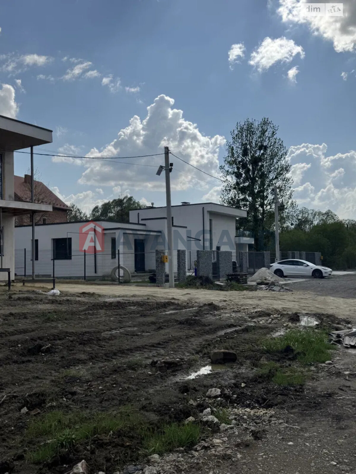 двоповерховий будинок, 138 кв. м, кирпич. Продаж у Басівці фото 1 двоповерховий будинок, 138 кв. м, кирпич. Продаж у Басівці фото 1