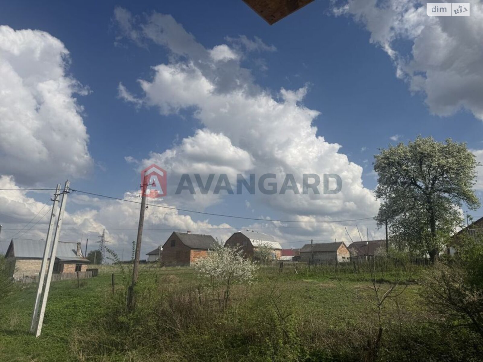 двоповерховий будинок, 138 кв. м, кирпич. Продаж у Басівці фото 1 двоповерховий будинок, 138 кв. м, кирпич. Продаж у Басівці фото 1