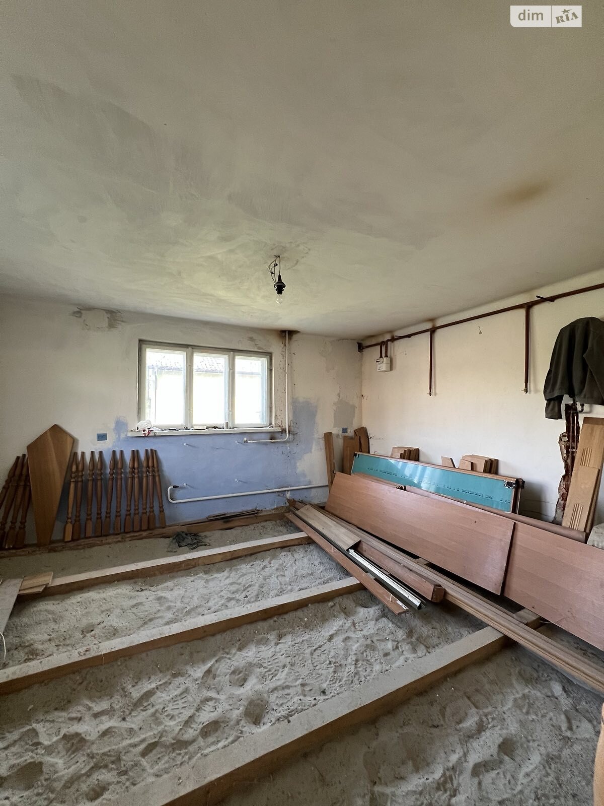 двоповерховий будинок, 180 кв. м, цегла. Продаж у Басівці фото 1 двоповерховий будинок, 180 кв. м, цегла. Продаж у Басівці фото 1