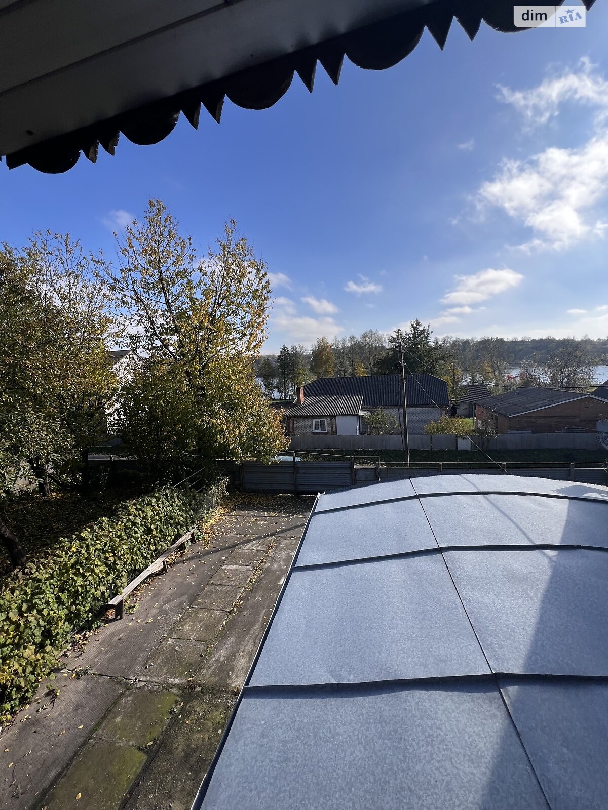 двухэтажный дом с верандой, 300 кв. м, кирпич. Продажа в Байковке фото 1