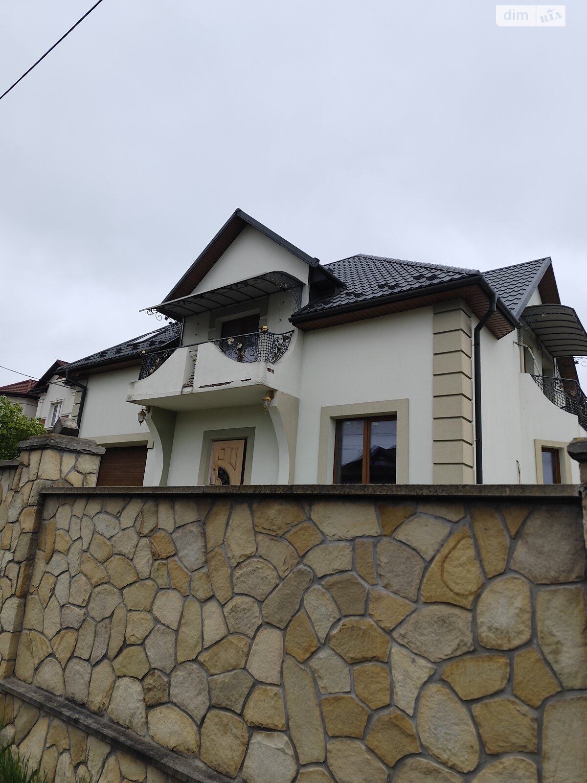 двухэтажный дом с отоплением, 230 кв. м, кирпич. Продажа в Байковцах фото 1 двухэтажный дом с отоплением, 230 кв. м, кирпич. Продажа в Байковцах фото 1