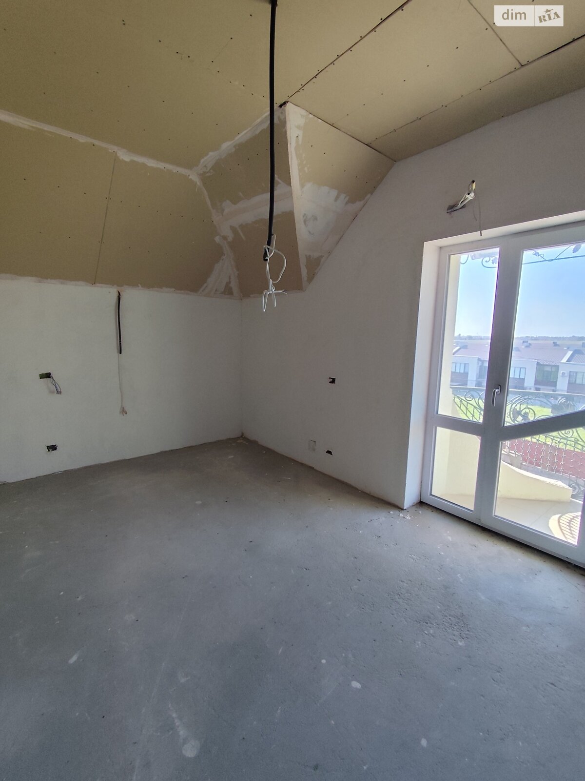 двоповерховий будинок з опаленням, 230 кв. м, цегла. Продаж у Байківці фото 1 двоповерховий будинок з опаленням, 230 кв. м, цегла. Продаж у Байківці фото 1