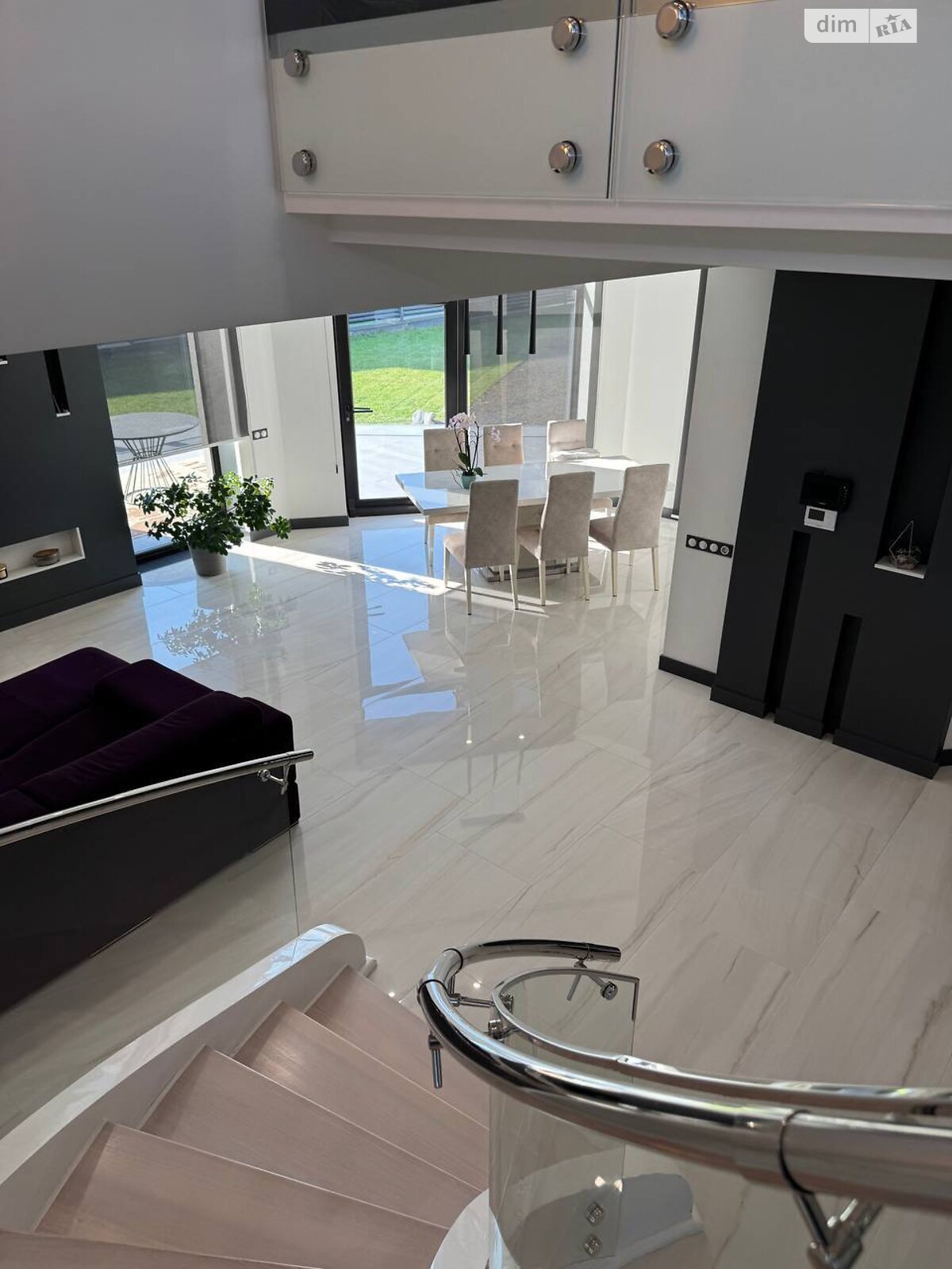 двухэтажный дом с отоплением, 289.8 кв. м, кирпич. Продажа в Байковцах фото 1 двухэтажный дом с отоплением, 289.8 кв. м, кирпич. Продажа в Байковцах фото 1