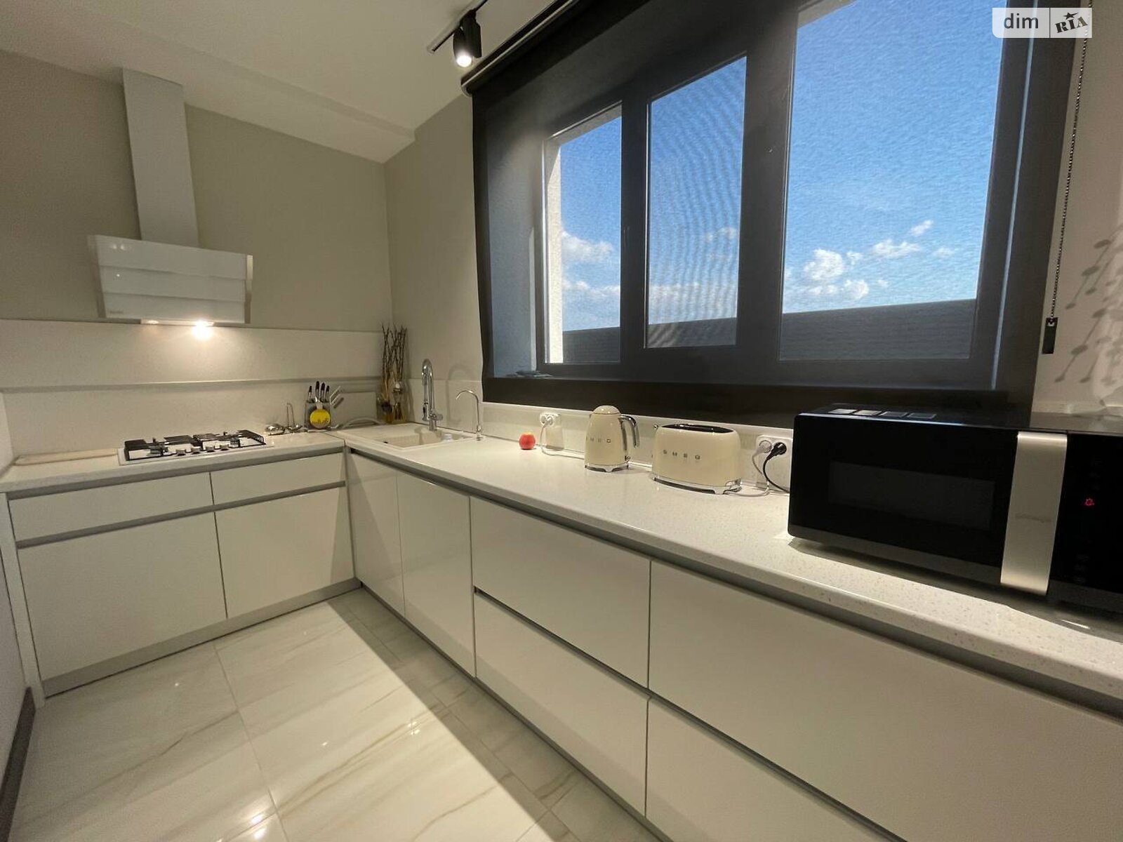двухэтажный дом с отоплением, 289.8 кв. м, кирпич. Продажа в Байковцах фото 1 двухэтажный дом с отоплением, 289.8 кв. м, кирпич. Продажа в Байковцах фото 1