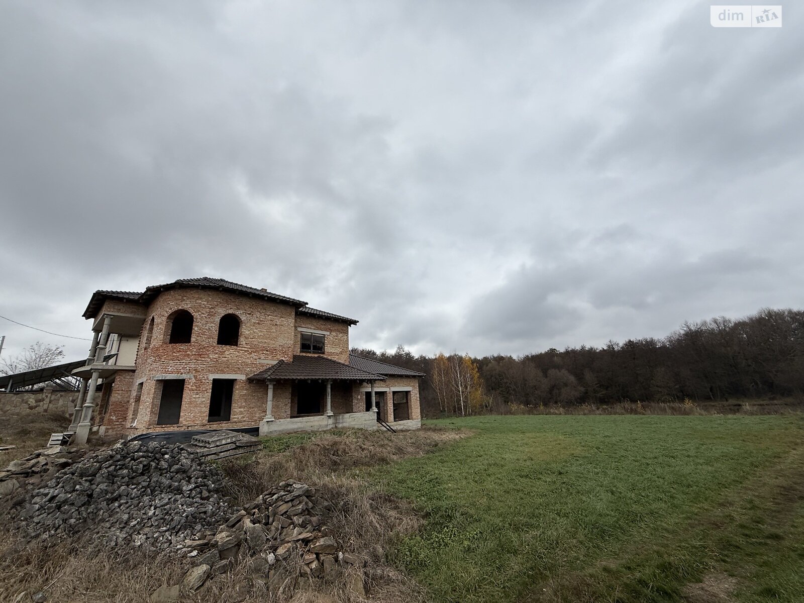 двухэтажный дом с верандой, 290 кв. м, кирпич. Продажа в Байковцах фото 1 двухэтажный дом с верандой, 290 кв. м, кирпич. Продажа в Байковцах фото 1