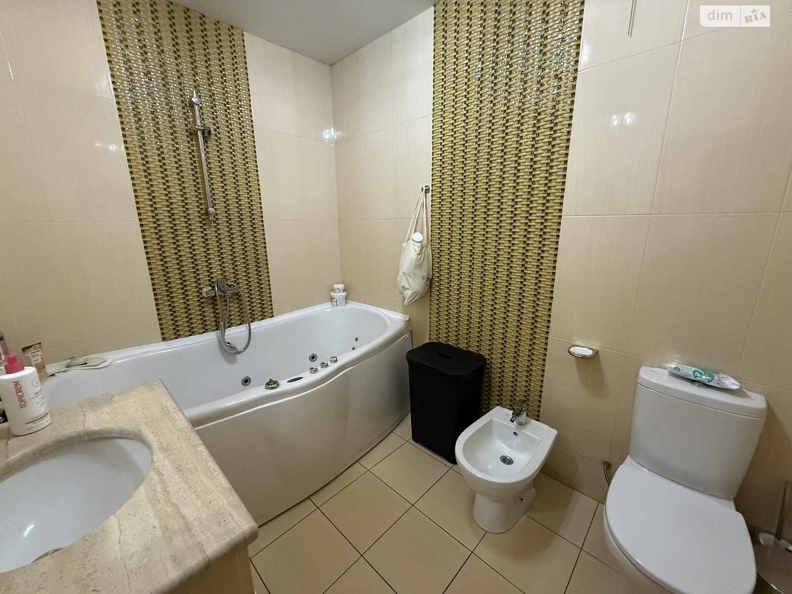 трехэтажный дом беседка, 220 кв. м, кирпич. Продажа в Байковцах фото 1 трехэтажный дом беседка, 220 кв. м, кирпич. Продажа в Байковцах фото 1