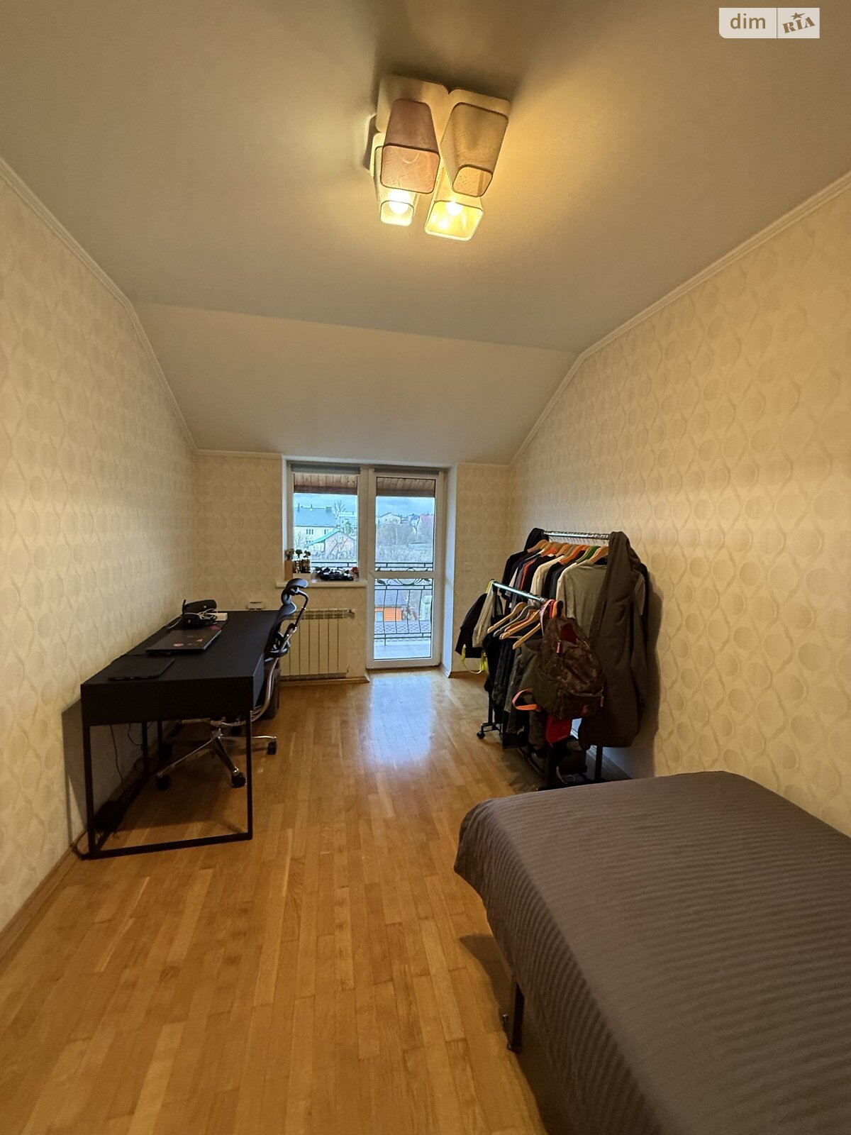 трехэтажный дом беседка, 220 кв. м, кирпич. Продажа в Байковцах фото 1 трехэтажный дом беседка, 220 кв. м, кирпич. Продажа в Байковцах фото 1