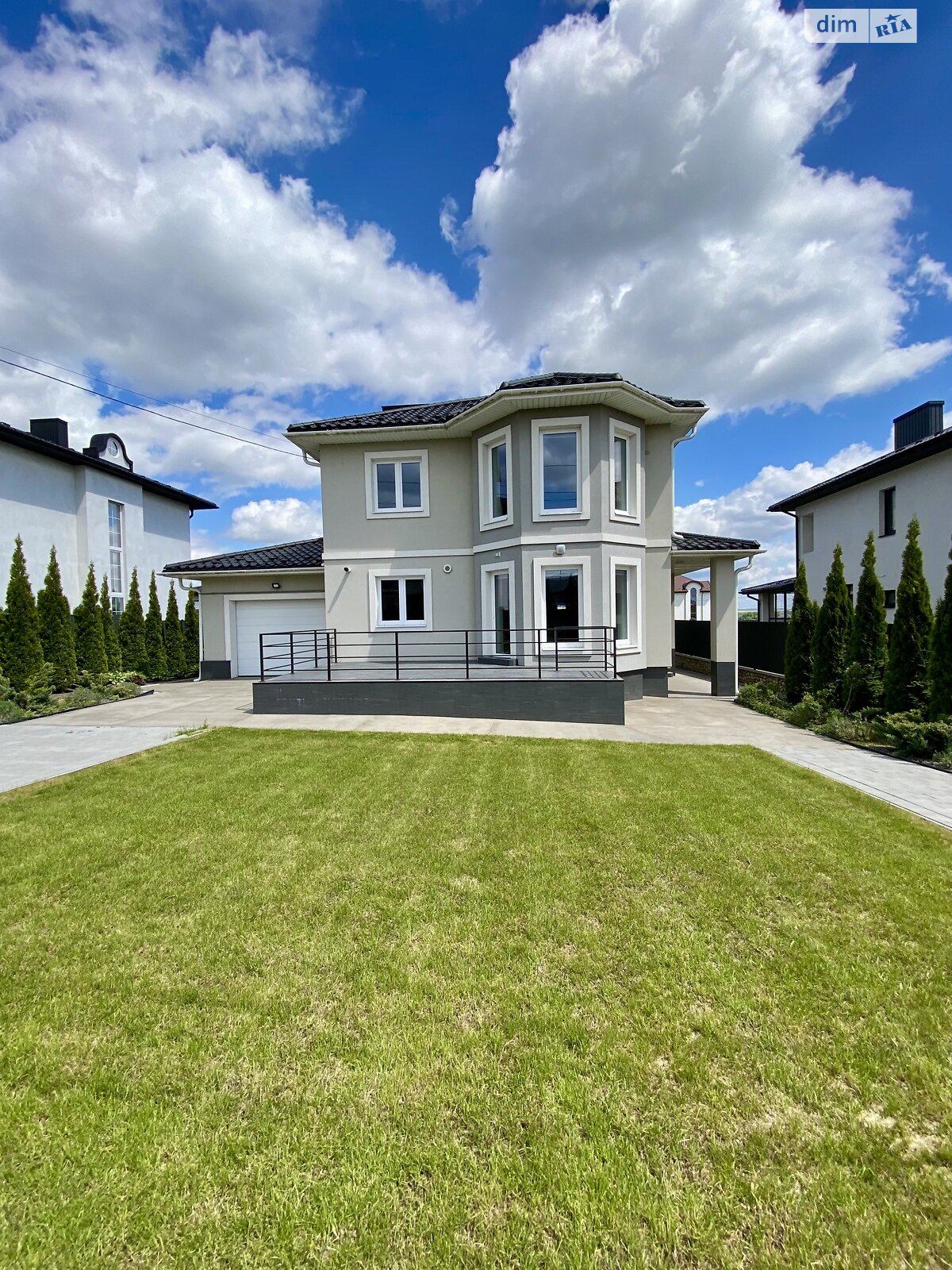 двоповерховий будинок з гаражем, 197.2 кв. м, цегла. Продаж у Байківці фото 1 двоповерховий будинок з гаражем, 197.2 кв. м, цегла. Продаж у Байківці фото 1