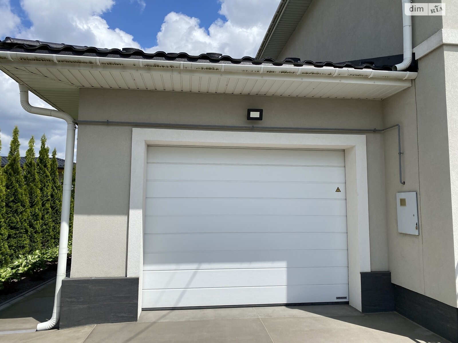 двоповерховий будинок з гаражем, 197.2 кв. м, цегла. Продаж у Байківці фото 1 двоповерховий будинок з гаражем, 197.2 кв. м, цегла. Продаж у Байківці фото 1