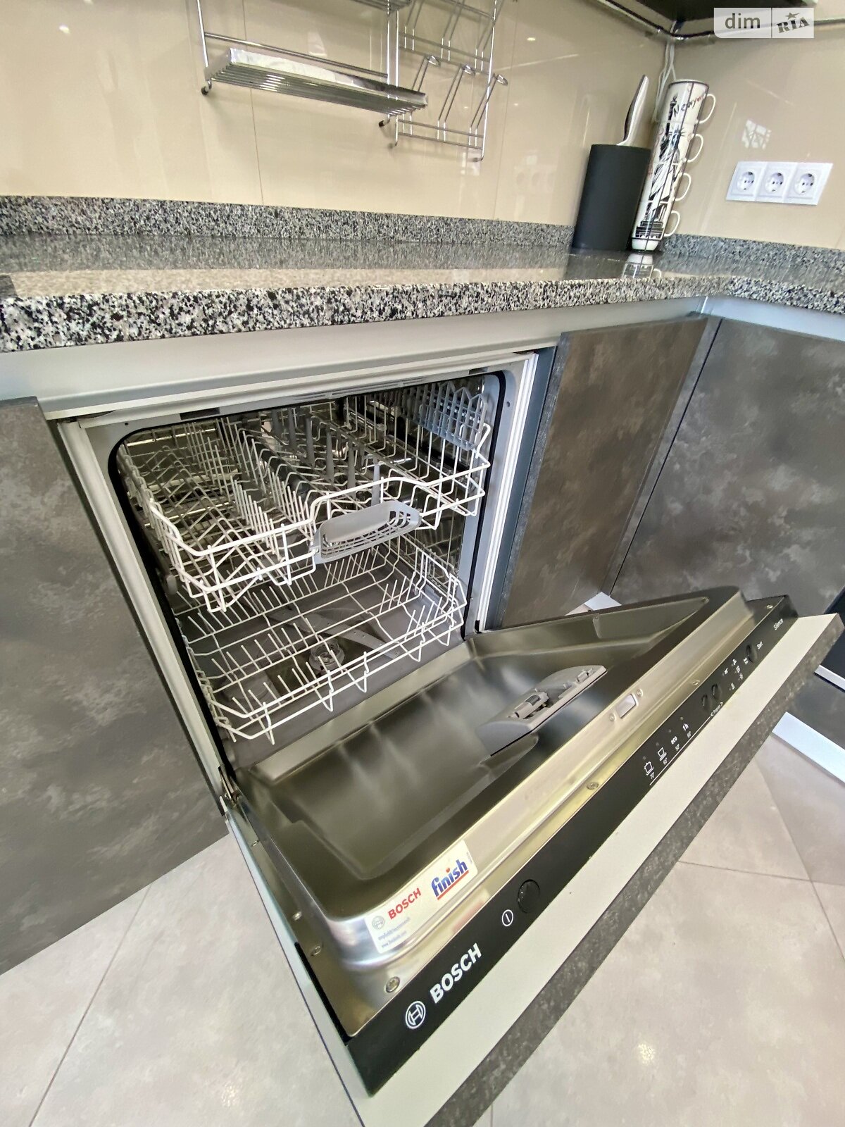 двоповерховий будинок з гаражем, 197.2 кв. м, цегла. Продаж у Байківці фото 1 двоповерховий будинок з гаражем, 197.2 кв. м, цегла. Продаж у Байківці фото 1