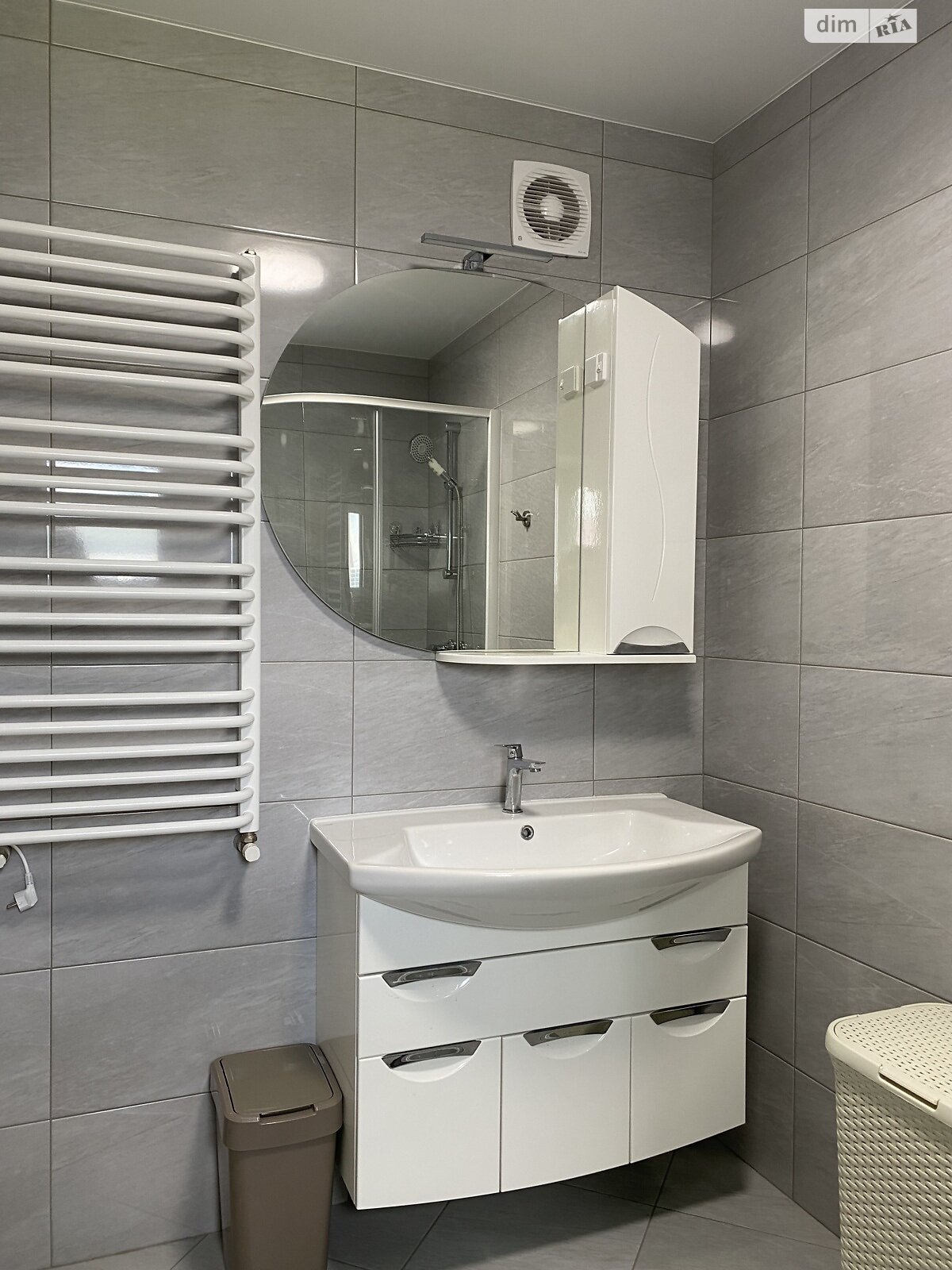 двоповерховий будинок з гаражем, 197.2 кв. м, цегла. Продаж у Байківці фото 1 двоповерховий будинок з гаражем, 197.2 кв. м, цегла. Продаж у Байківці фото 1