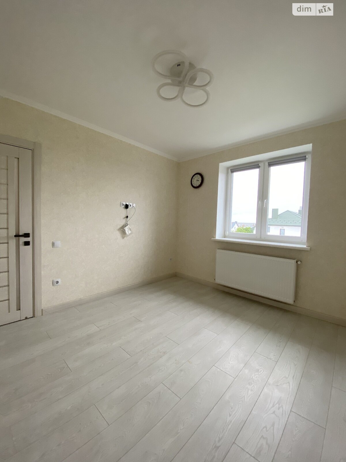 двоповерховий будинок з гаражем, 197.2 кв. м, цегла. Продаж у Байківці фото 1 двоповерховий будинок з гаражем, 197.2 кв. м, цегла. Продаж у Байківці фото 1