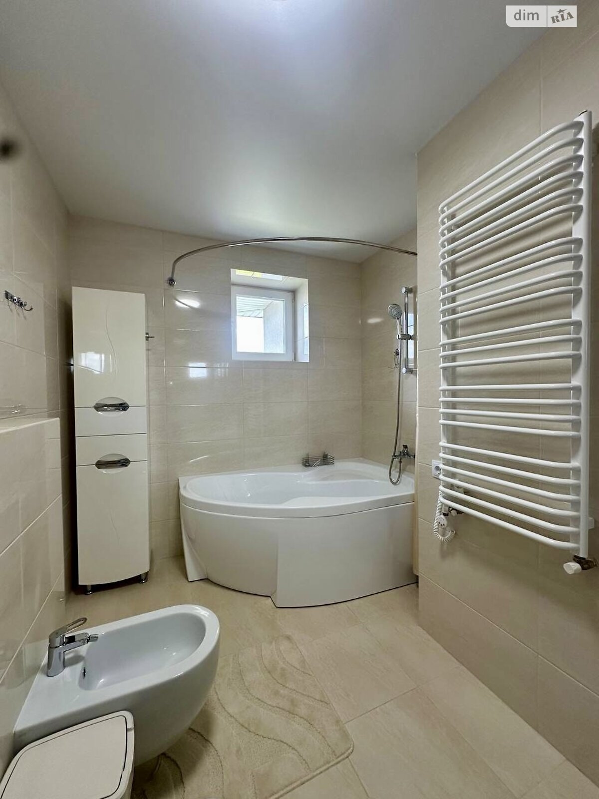 двоповерховий будинок з гаражем, 197.2 кв. м, цегла. Продаж у Байківці фото 1 двоповерховий будинок з гаражем, 197.2 кв. м, цегла. Продаж у Байківці фото 1