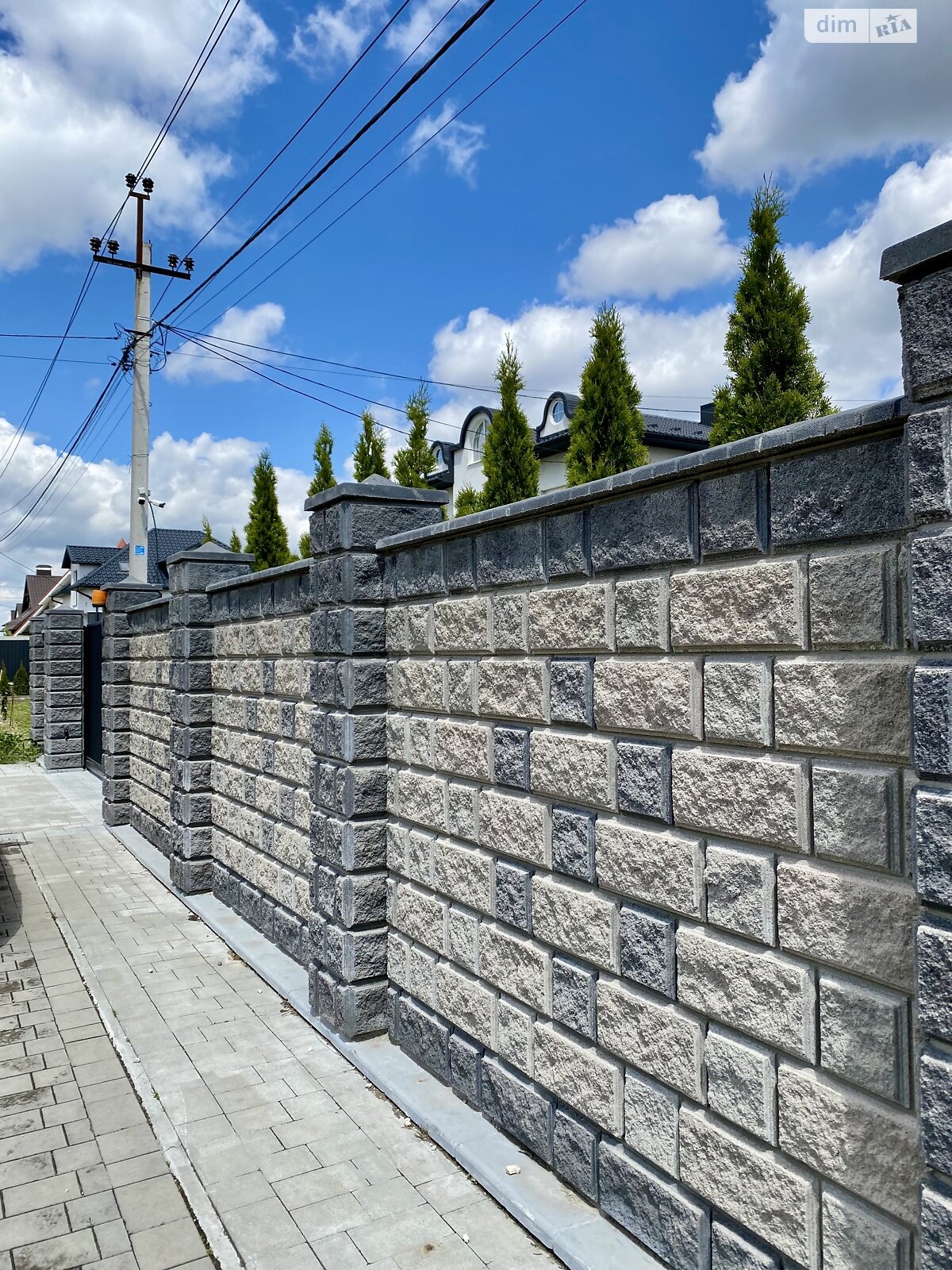 двоповерховий будинок з гаражем, 197.2 кв. м, цегла. Продаж у Байківці фото 1 двоповерховий будинок з гаражем, 197.2 кв. м, цегла. Продаж у Байківці фото 1