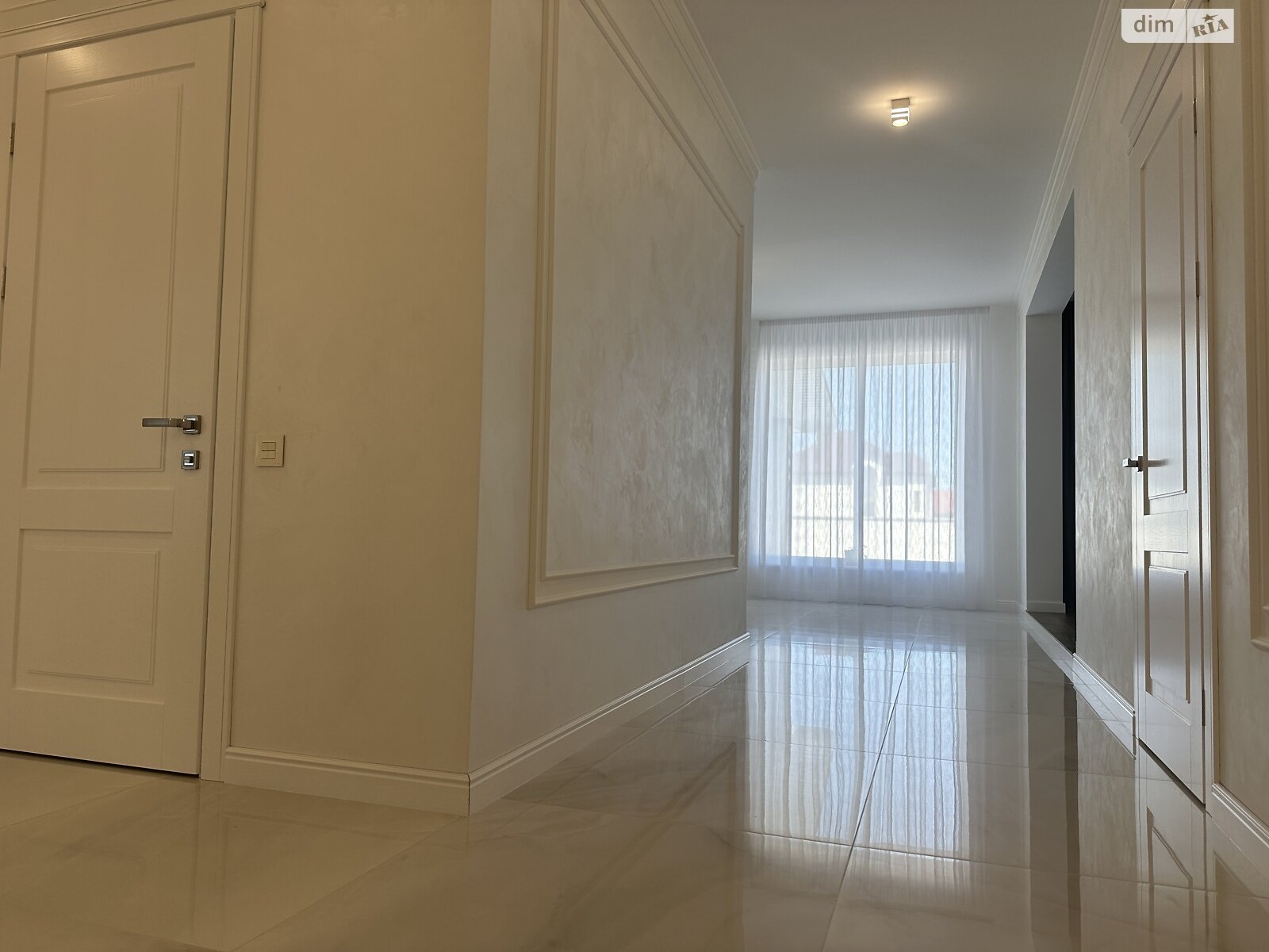 одноэтажный дом, 200 кв. м, кирпич. Продажа в Байковцах фото 1 одноэтажный дом, 200 кв. м, кирпич. Продажа в Байковцах фото 1