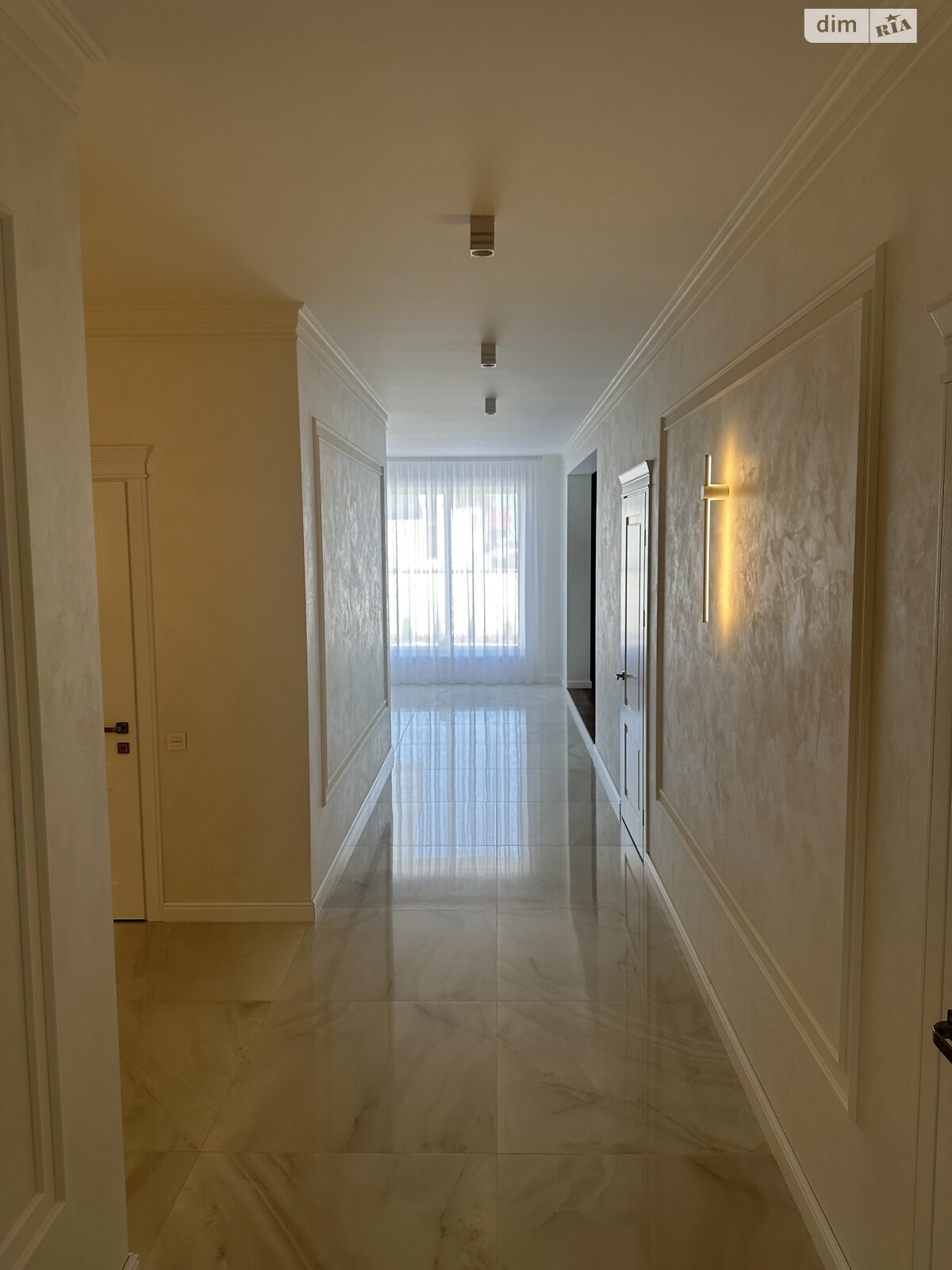 одноэтажный дом, 200 кв. м, кирпич. Продажа в Байковцах фото 1 одноэтажный дом, 200 кв. м, кирпич. Продажа в Байковцах фото 1