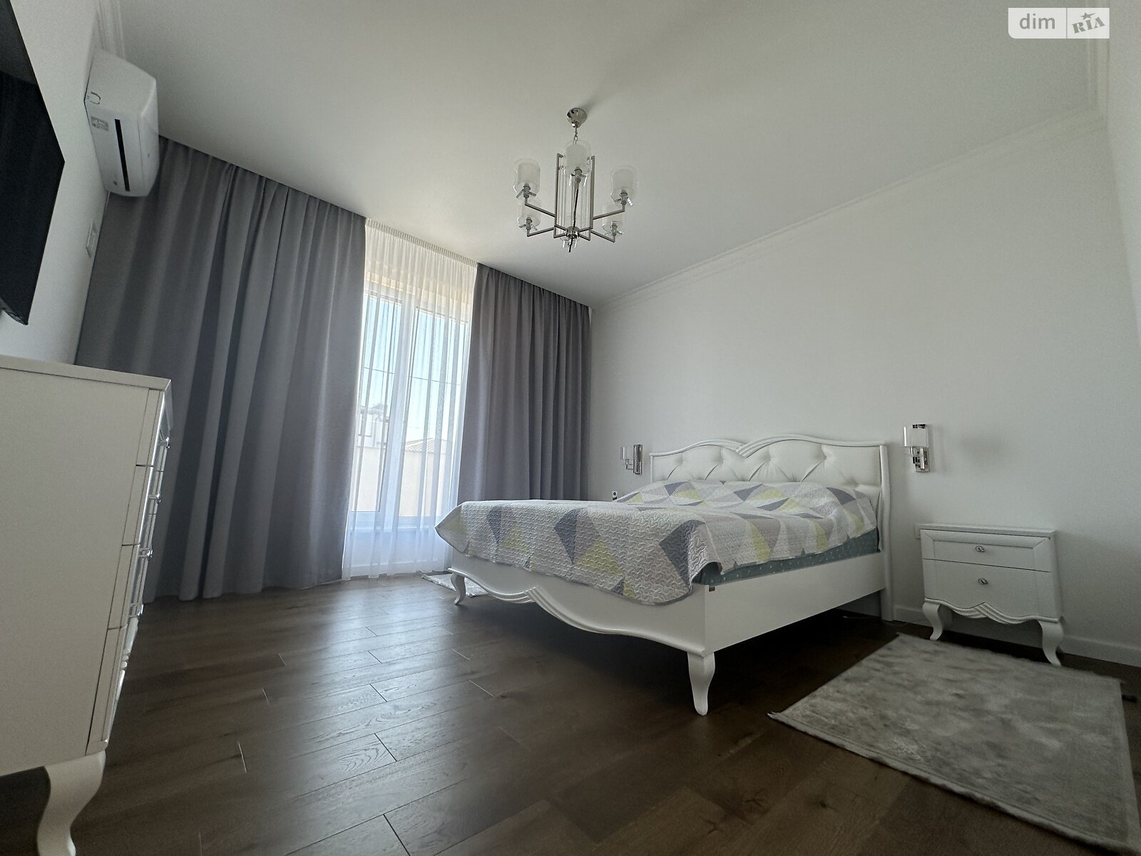 одноэтажный дом, 200 кв. м, кирпич. Продажа в Байковцах фото 1 одноэтажный дом, 200 кв. м, кирпич. Продажа в Байковцах фото 1
