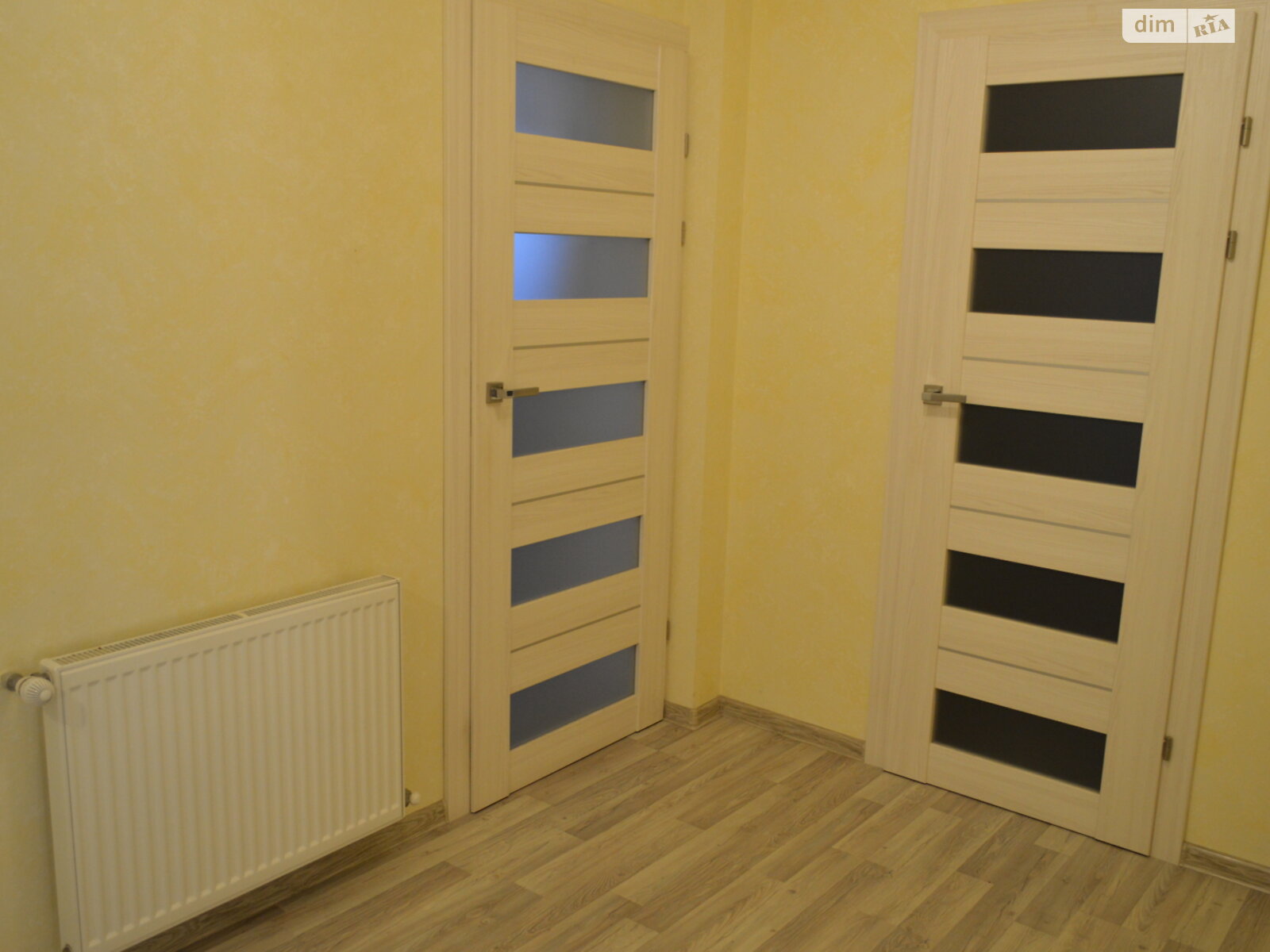двухэтажный дом с гаражом, 248 кв. м, кирпич. Продажа в Гаях Чумаковых фото 1 двухэтажный дом с гаражом, 248 кв. м, кирпич. Продажа в Гаях Чумаковых фото 1