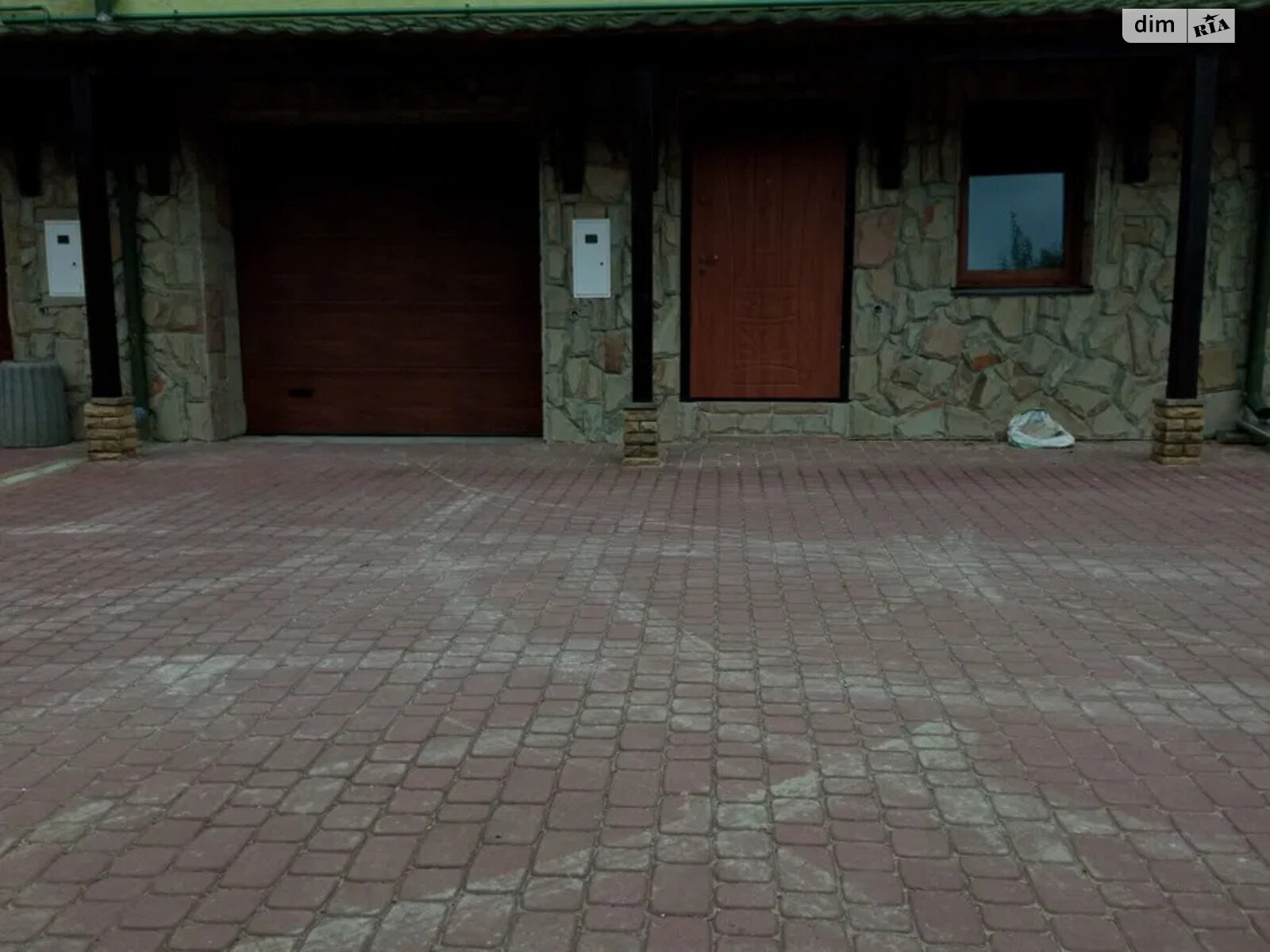 триповерховий будинок з гаражем, 227 кв. м, цегла. Продаж у Байківці фото 1 триповерховий будинок з гаражем, 227 кв. м, цегла. Продаж у Байківці фото 1