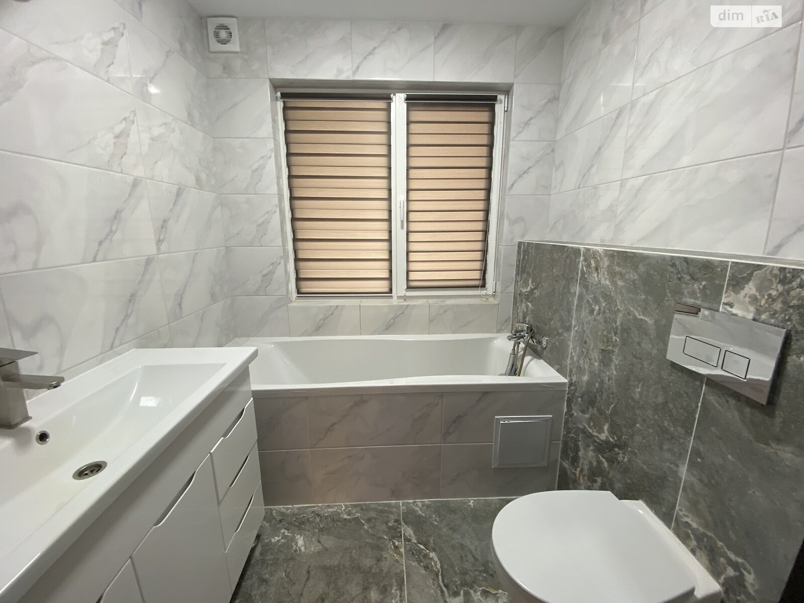 двухэтажный дом, 125 кв. м, кирпич. Продажа в Байковцах фото 1 двухэтажный дом, 125 кв. м, кирпич. Продажа в Байковцах фото 1