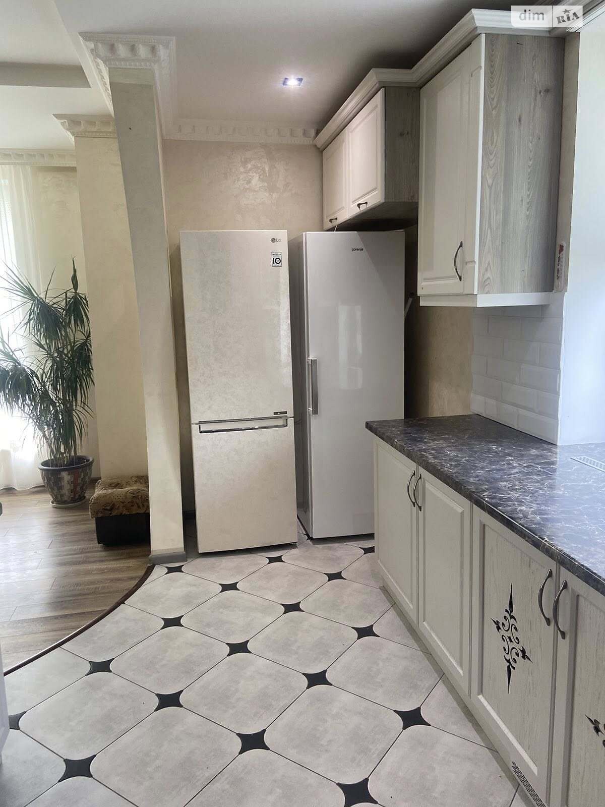 двоповерховий будинок з гаражем, 190.1 кв. м, цегла. Продаж у Байківці фото 1 двоповерховий будинок з гаражем, 190.1 кв. м, цегла. Продаж у Байківці фото 1