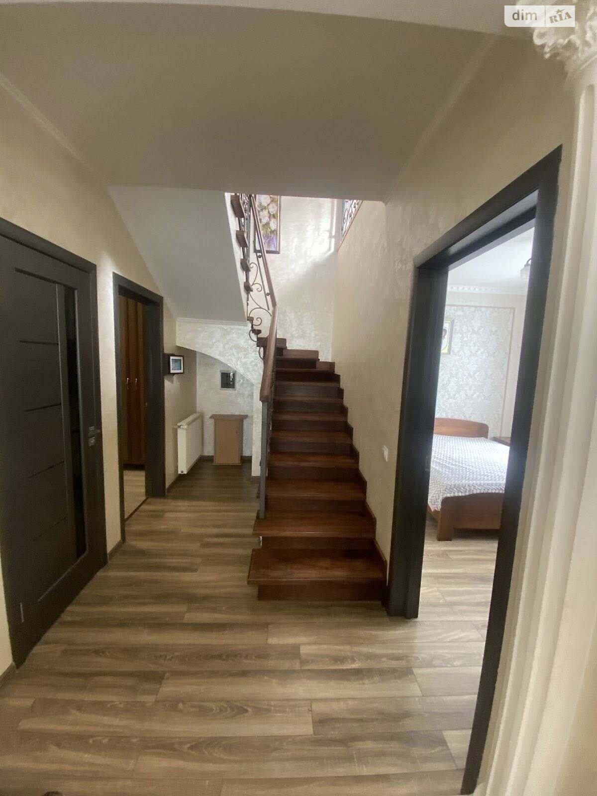 двоповерховий будинок з гаражем, 190.1 кв. м, цегла. Продаж у Байківці фото 1 двоповерховий будинок з гаражем, 190.1 кв. м, цегла. Продаж у Байківці фото 1