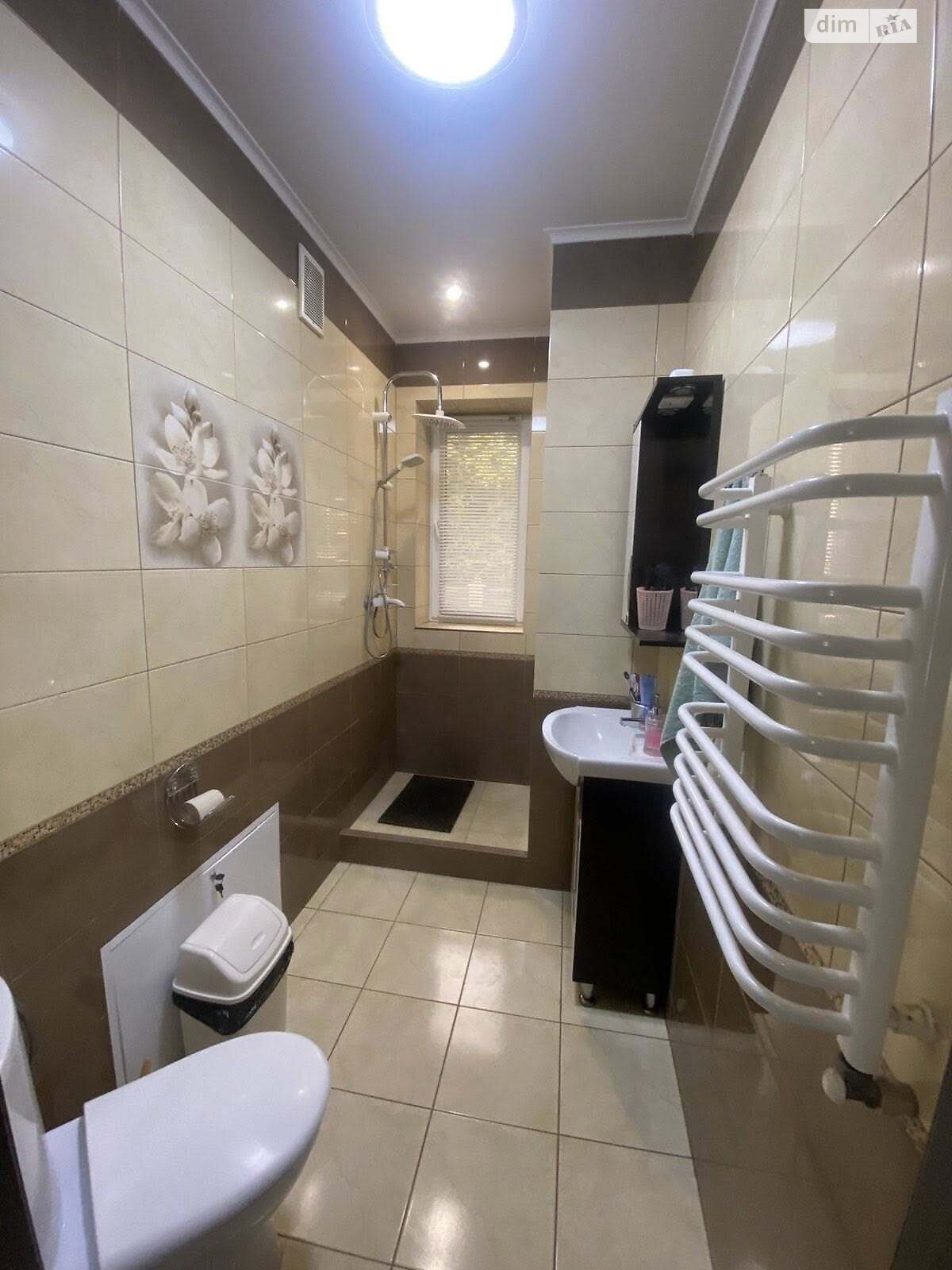 двоповерховий будинок з гаражем, 190.1 кв. м, цегла. Продаж у Байківці фото 1 двоповерховий будинок з гаражем, 190.1 кв. м, цегла. Продаж у Байківці фото 1