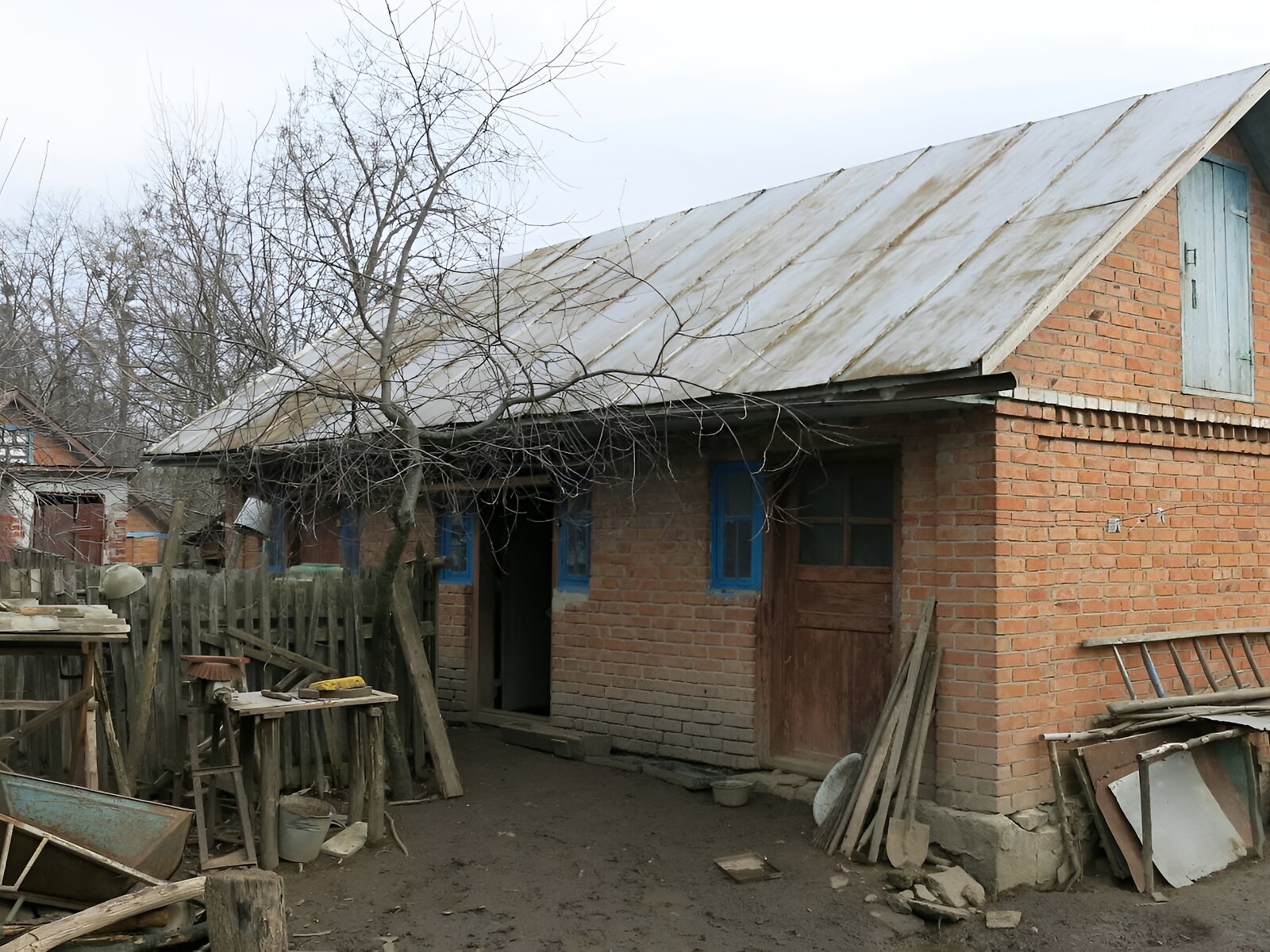 одноэтажный дом с верандой, 95 кв. м, кирпич. Продажа в Байраковке фото 1 одноэтажный дом с верандой, 95 кв. м, кирпич. Продажа в Байраковке фото 1