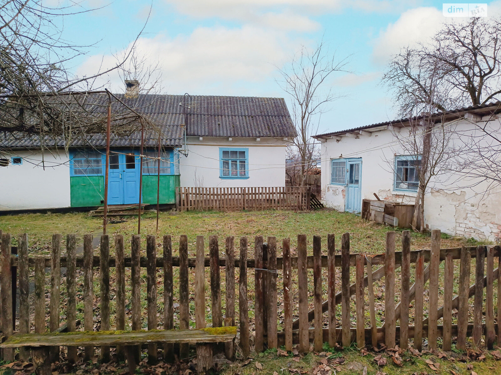 одноповерховий будинок з гаражем, 64 кв. м, дерево та цегла. Продаж у Бечалі фото 1