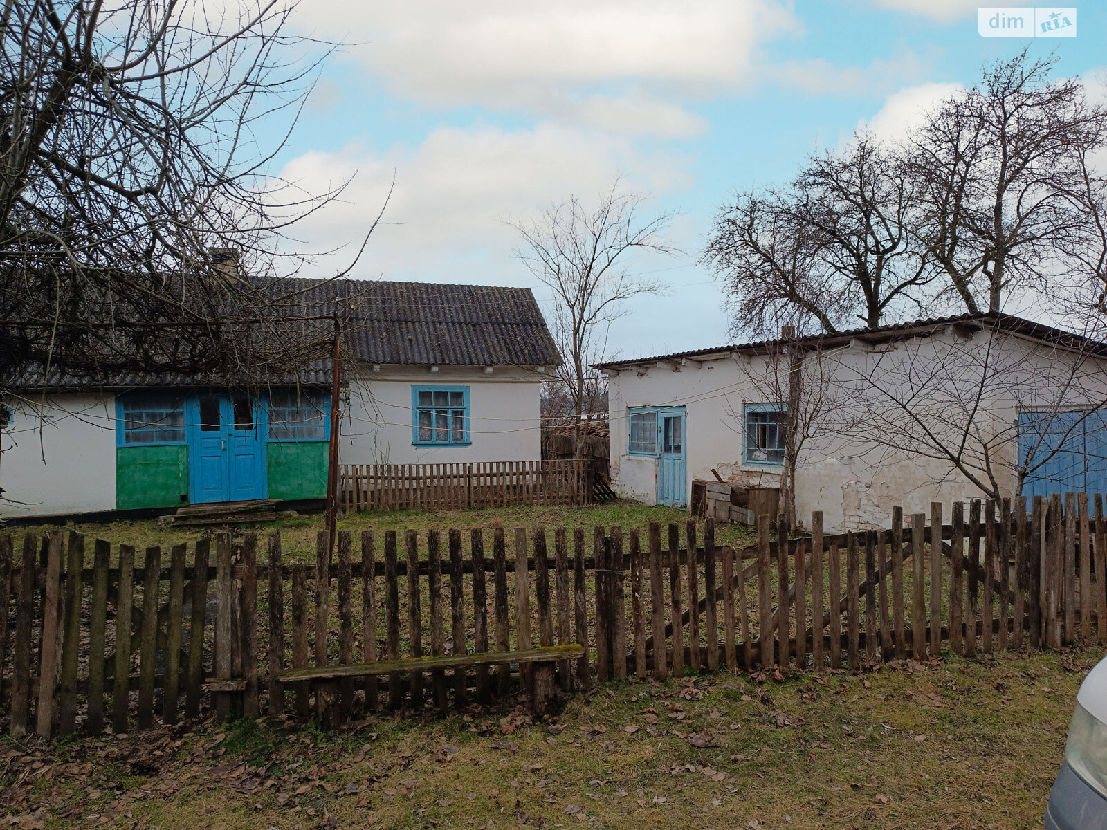 одноповерховий будинок з гаражем, 64 кв. м, дерево та цегла. Продаж у Бечалі фото 1