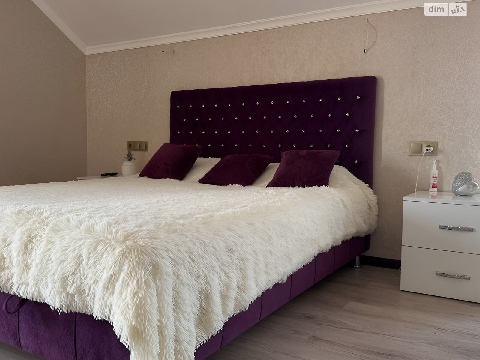 двухэтажный дом с гаражом, 218.4 кв. м, пеноблок. Продажа в Белой Кринице фото 1 двухэтажный дом с гаражом, 218.4 кв. м, пеноблок. Продажа в Белой Кринице фото 1